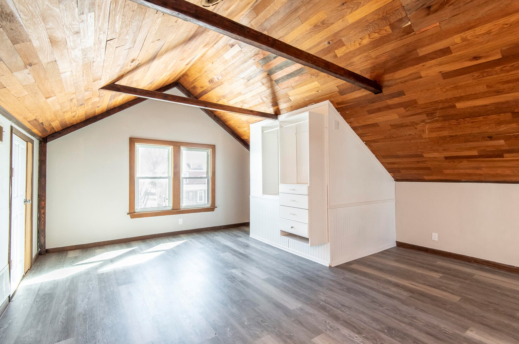 1536 Flett Ave, Racine WI  53405-5040 exterior