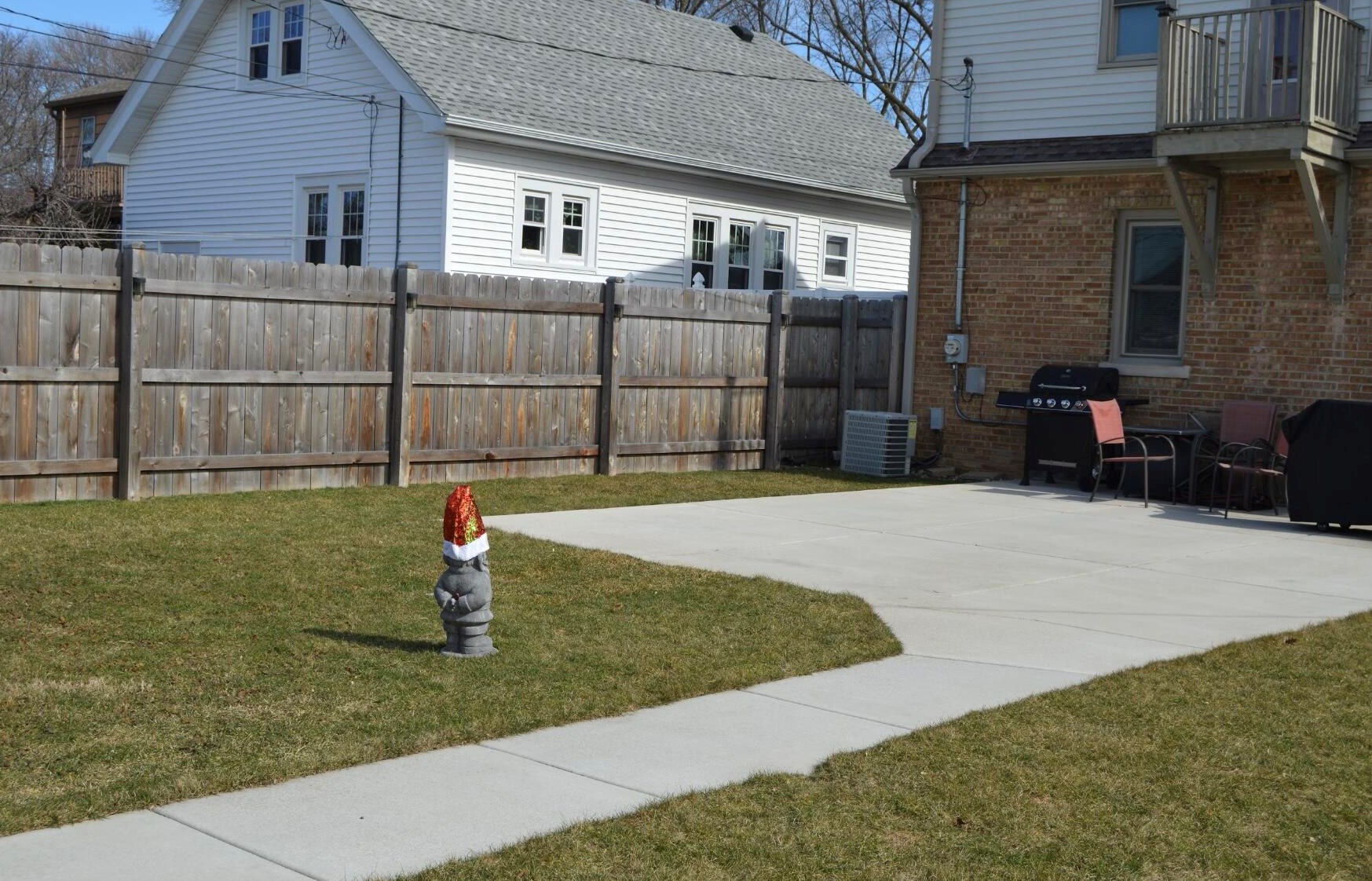 2423 79, Milwaukee WI 53219-1718 exterior