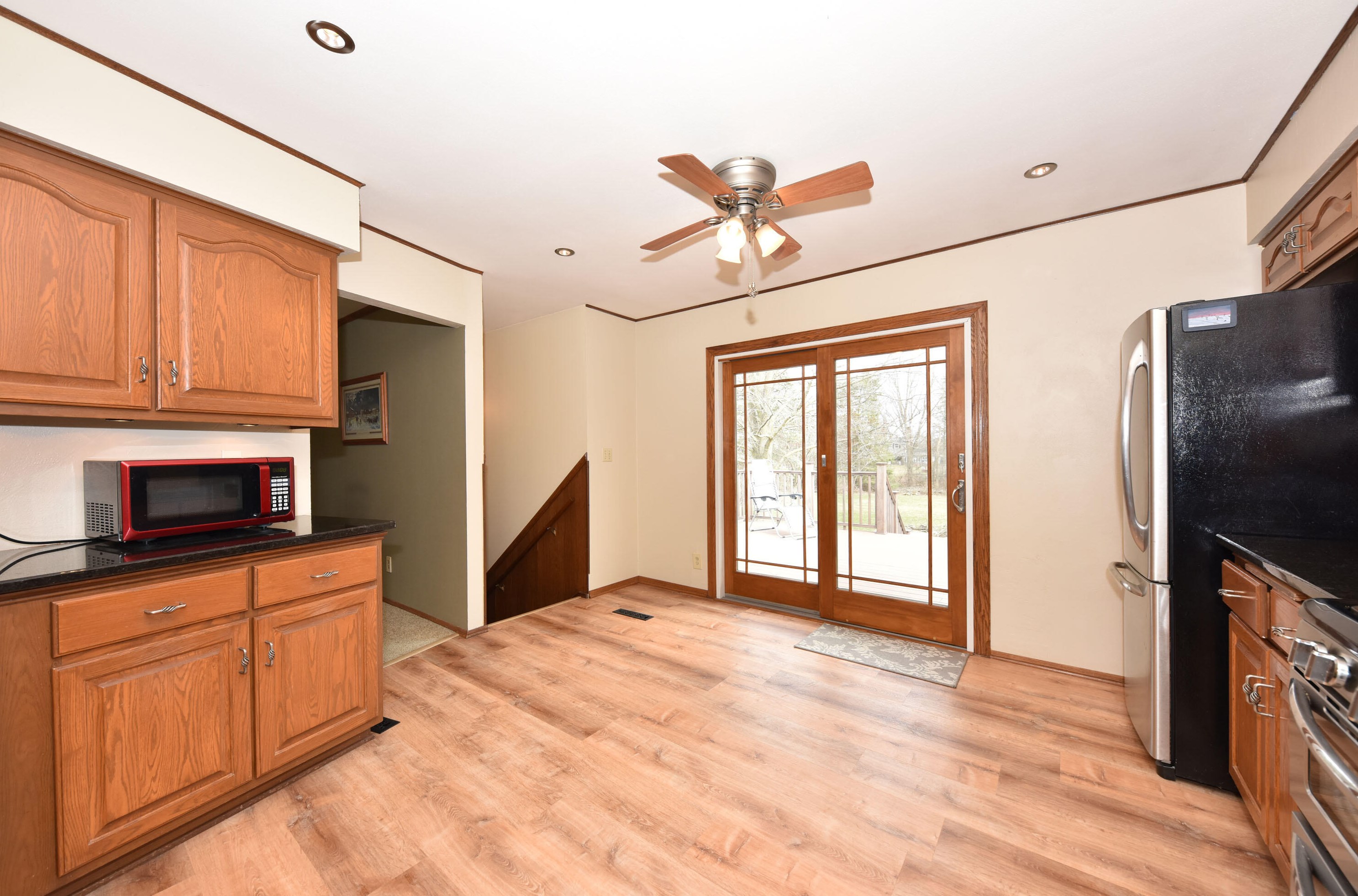 402 Vista View Dr, Cedarburg WI  53012-9178 exterior