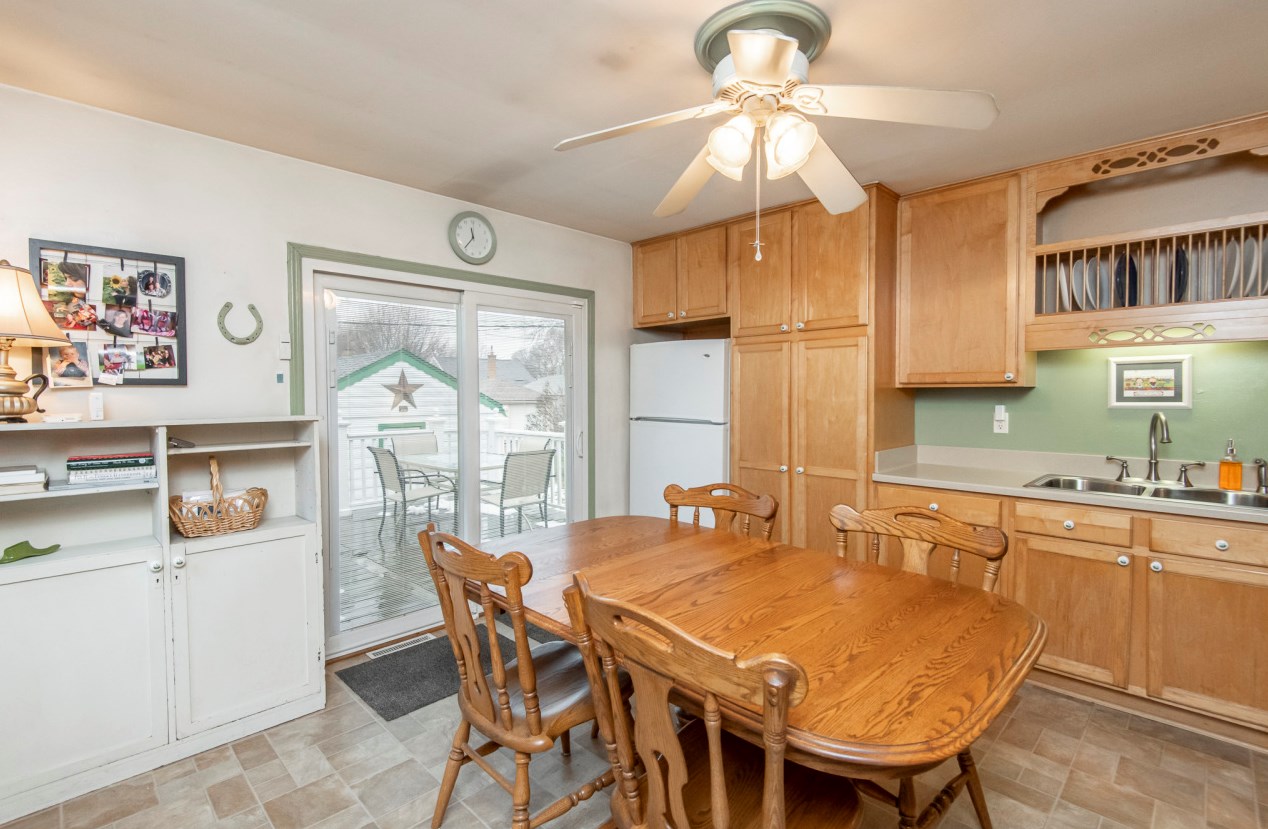 2769 87 St, Milwaukee WI 53224-5437 exterior