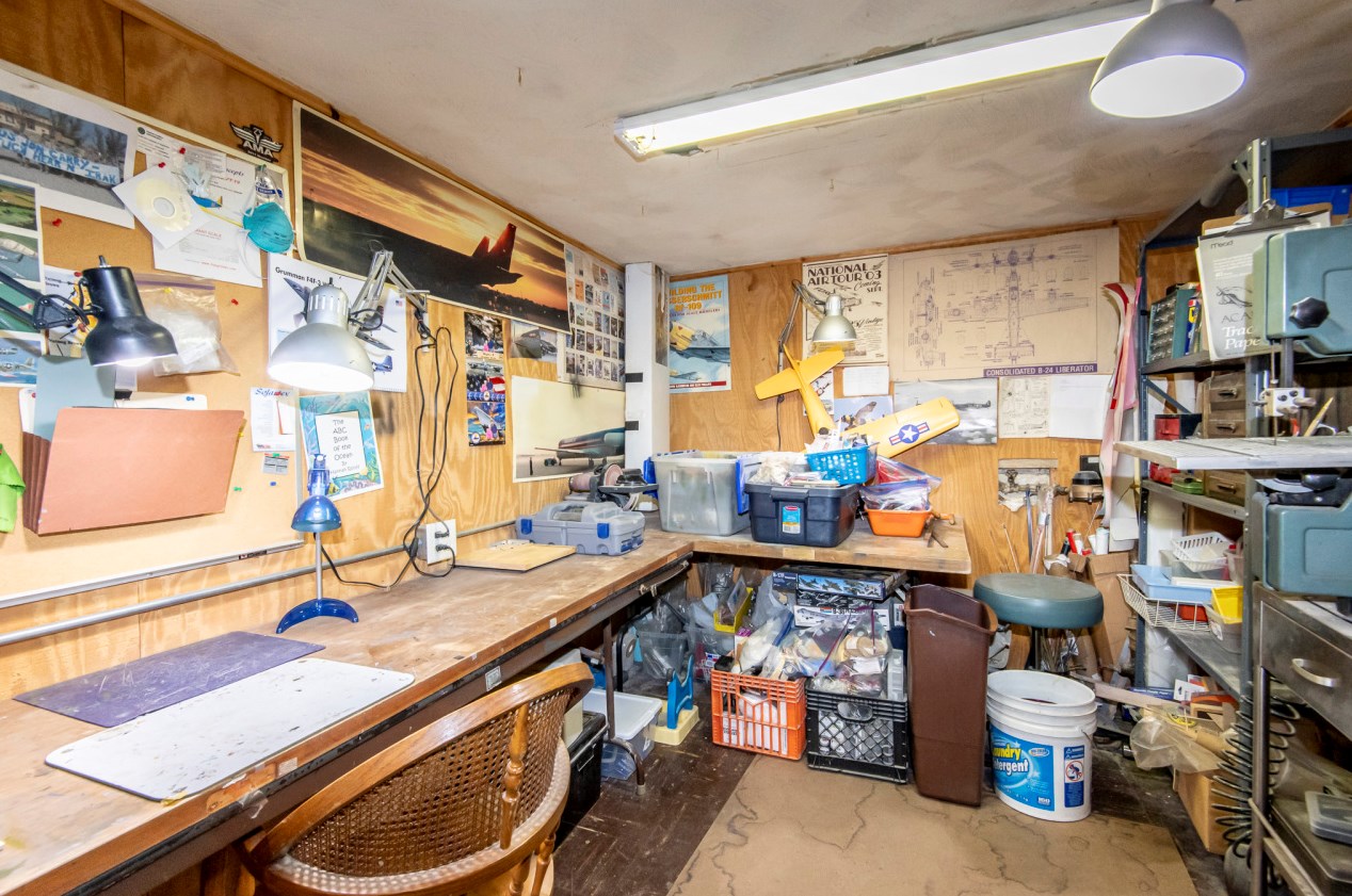 2769 87 St, Milwaukee WI 53224-5437 exterior