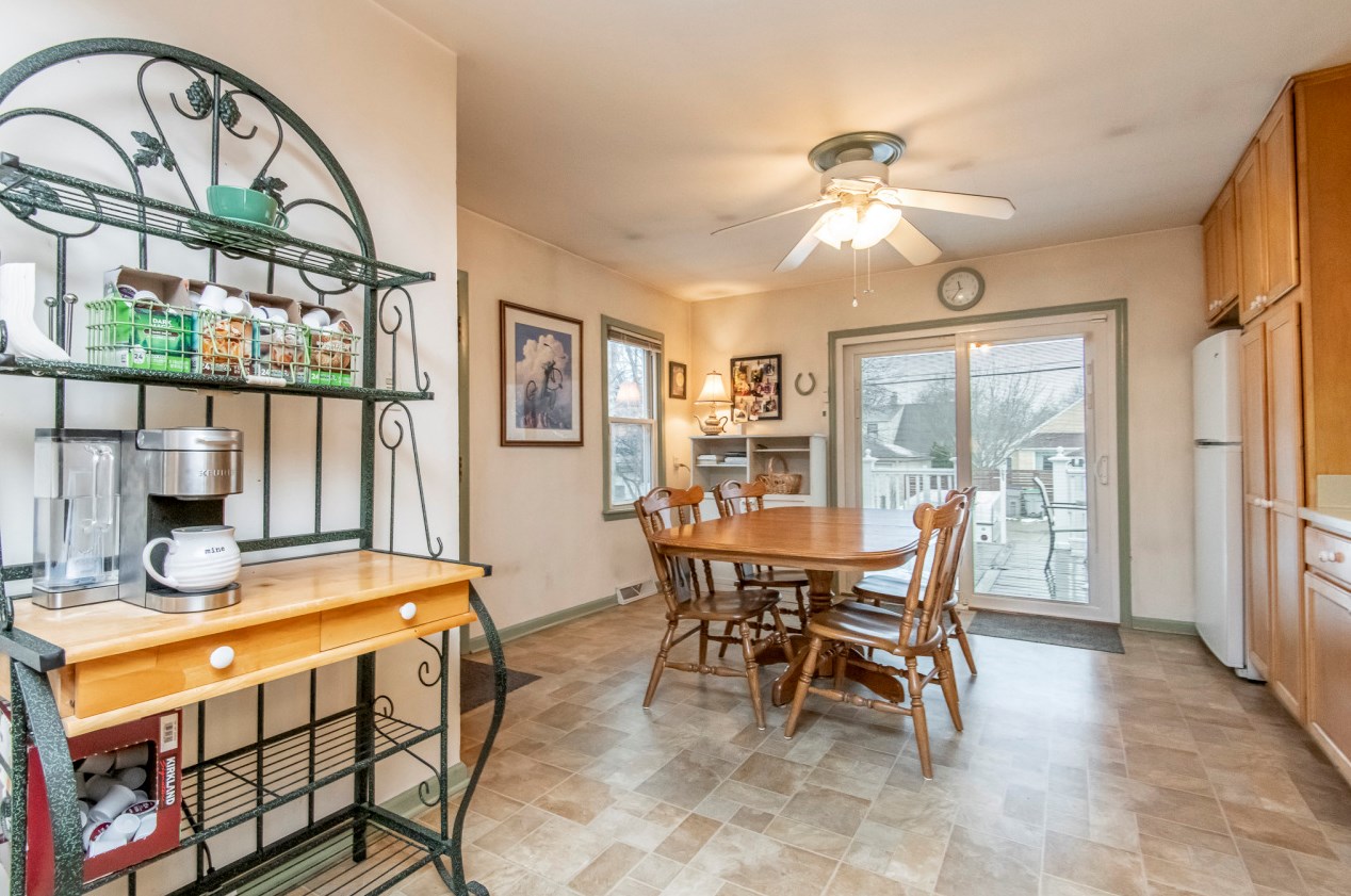 2769 87 St, Milwaukee WI 53224-5437 exterior