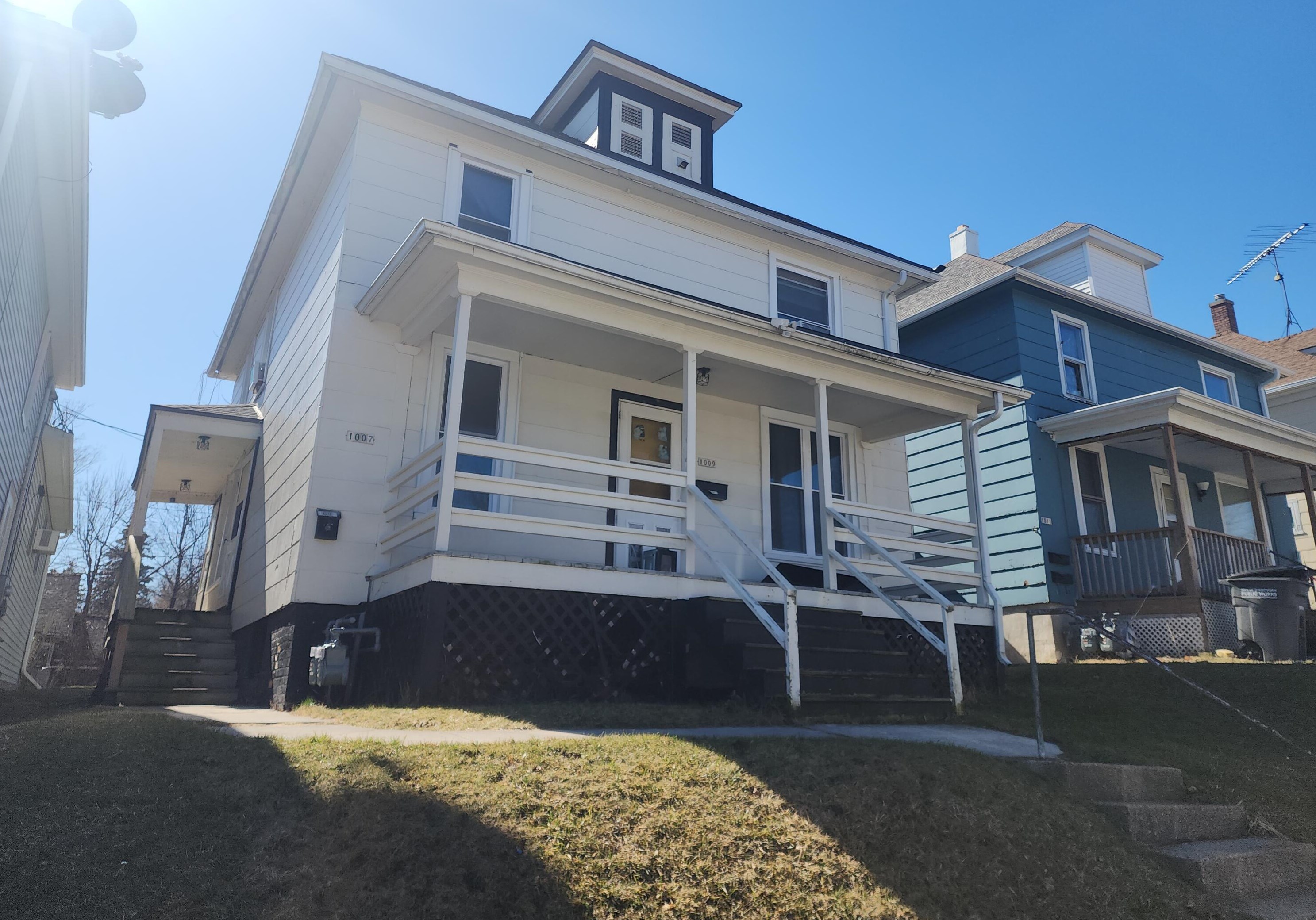 1009 Clara Ave, Sheboygan WI  53081-5315 exterior