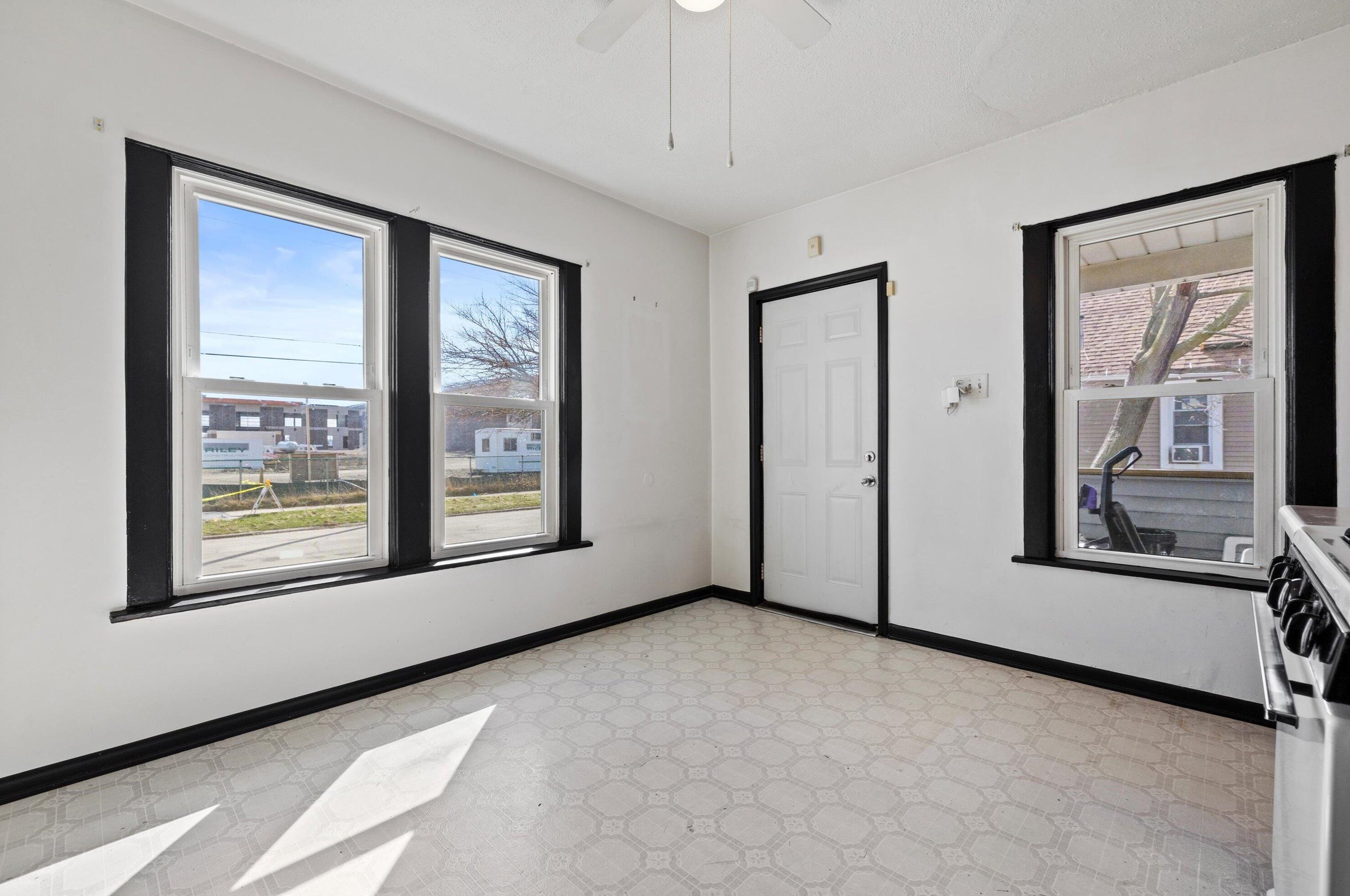 5432 25 Ave, Kenosha WI 53143-4703 exterior