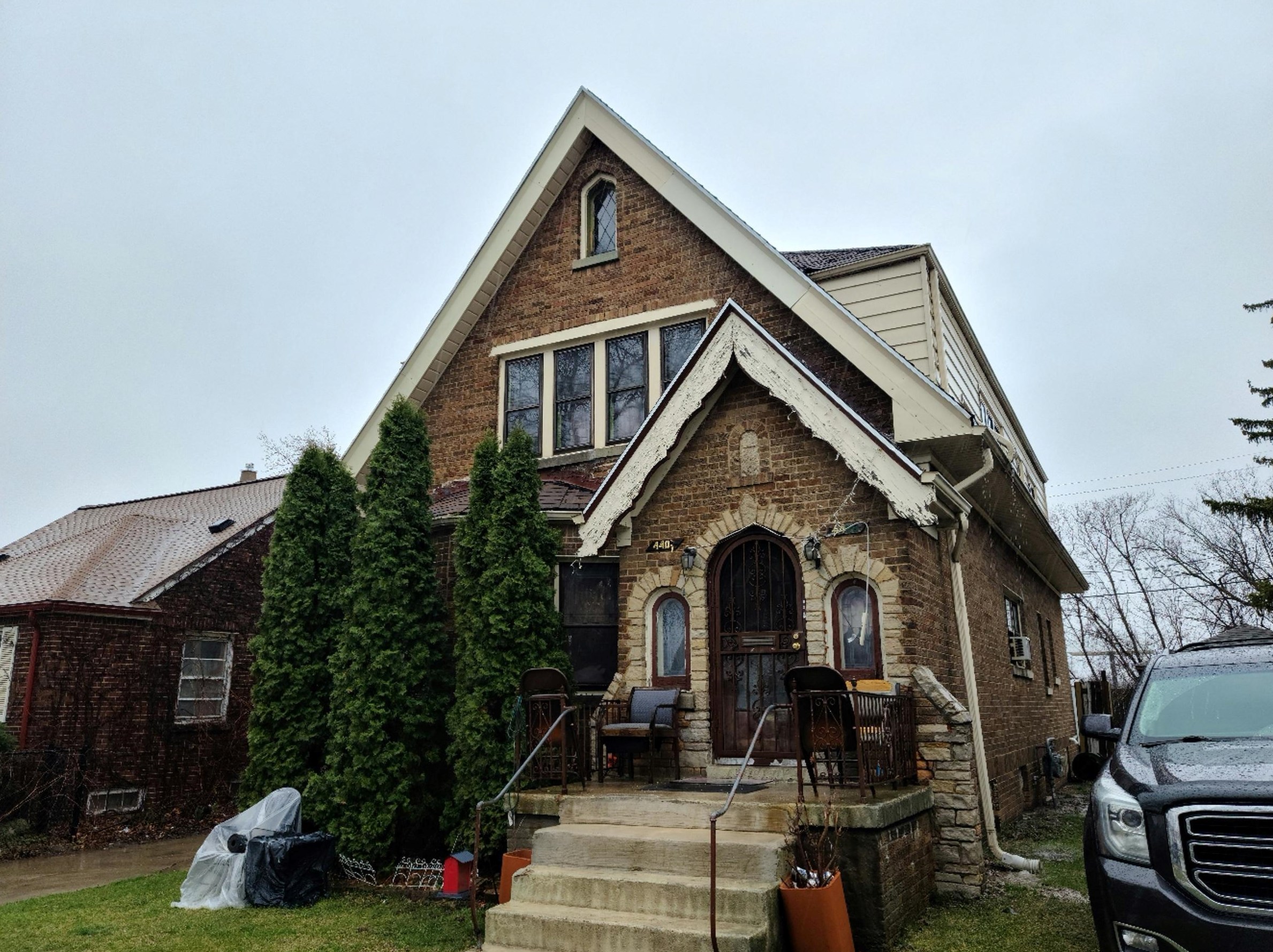 4407 30th St, Milwaukee WI  53209-6011 exterior