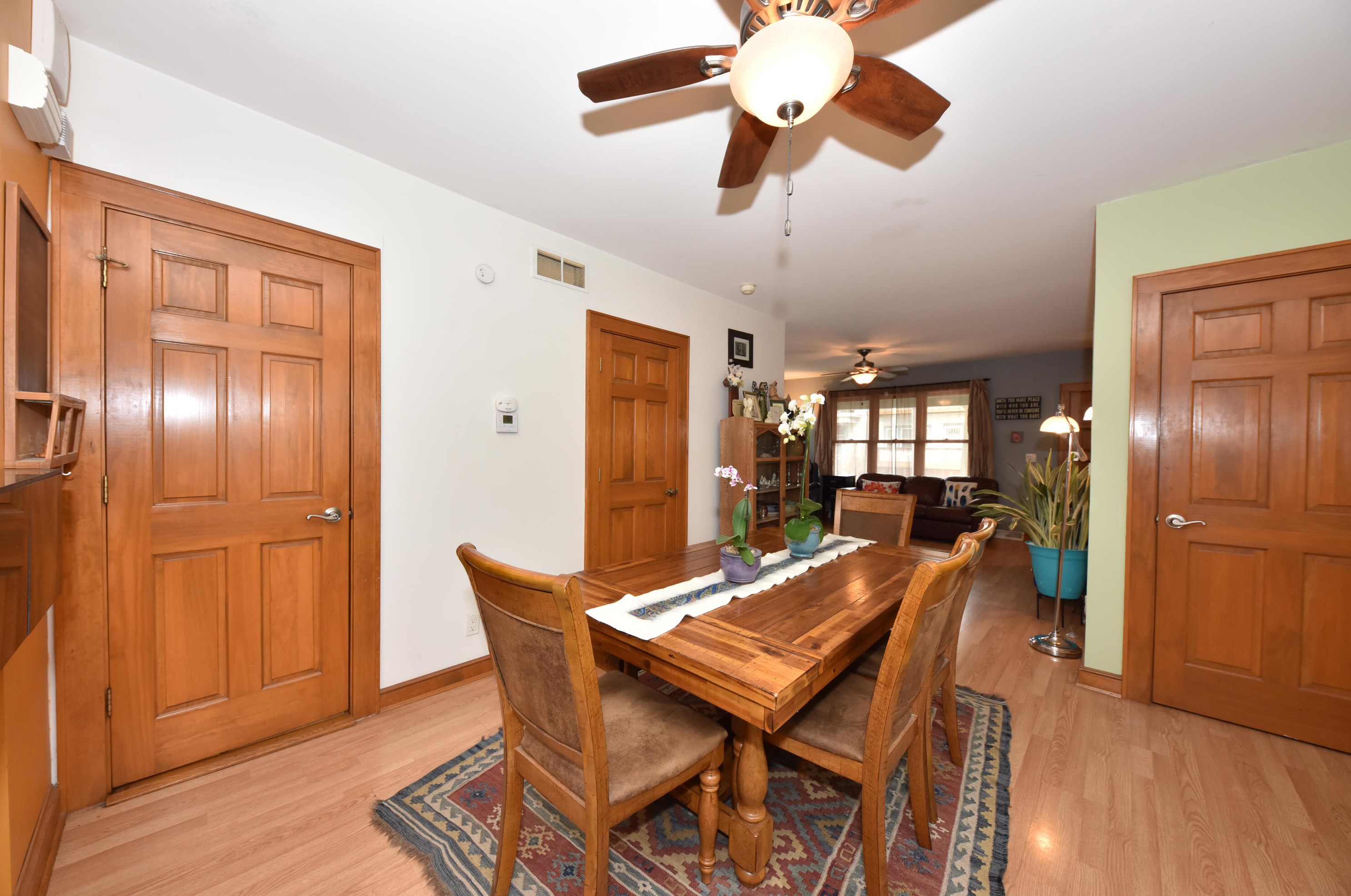 721 Clarke St, Milwaukee WI 53212-2923 exterior