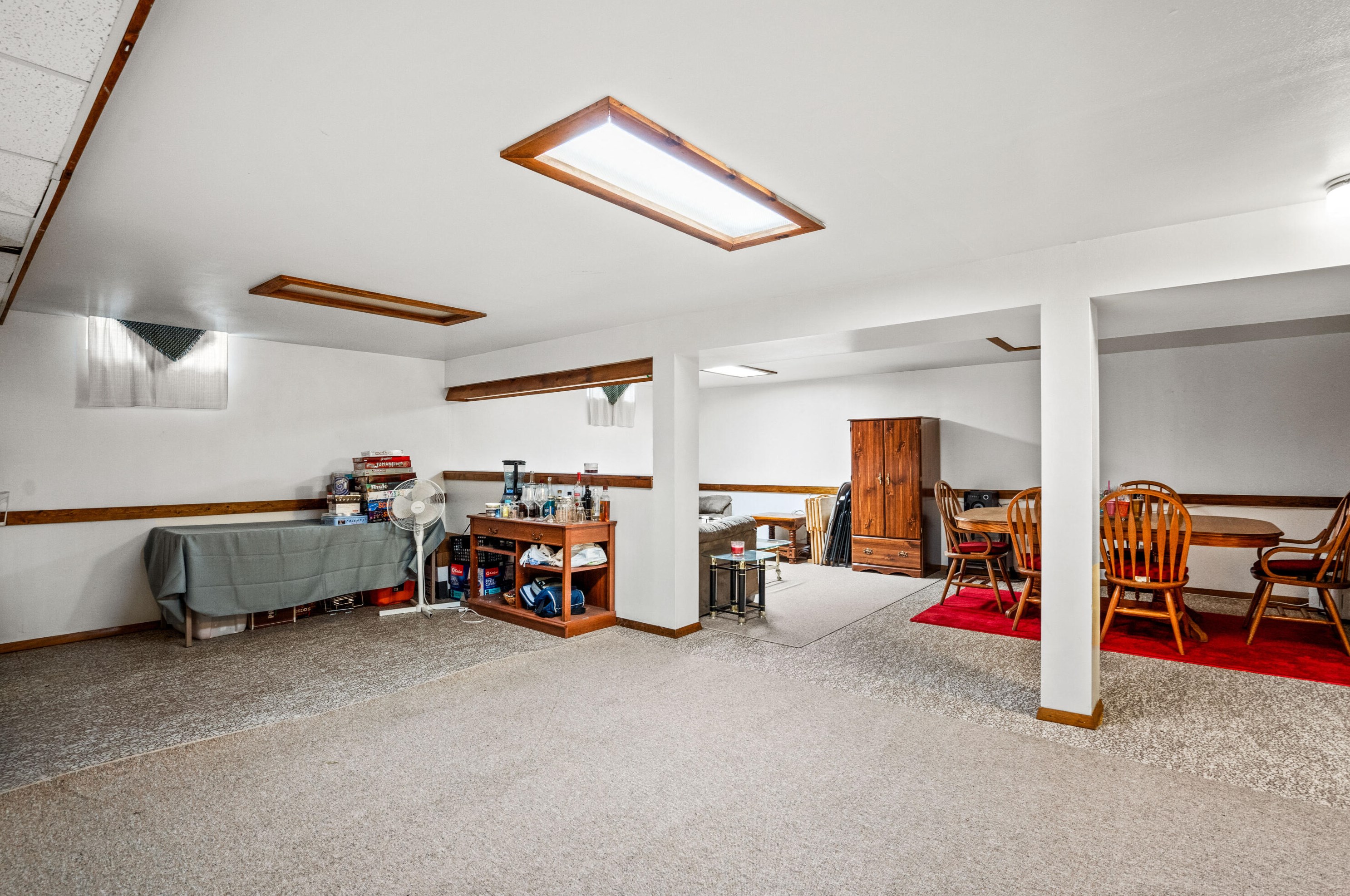 211 Maple St, Grafton WI  53024-2322 exterior