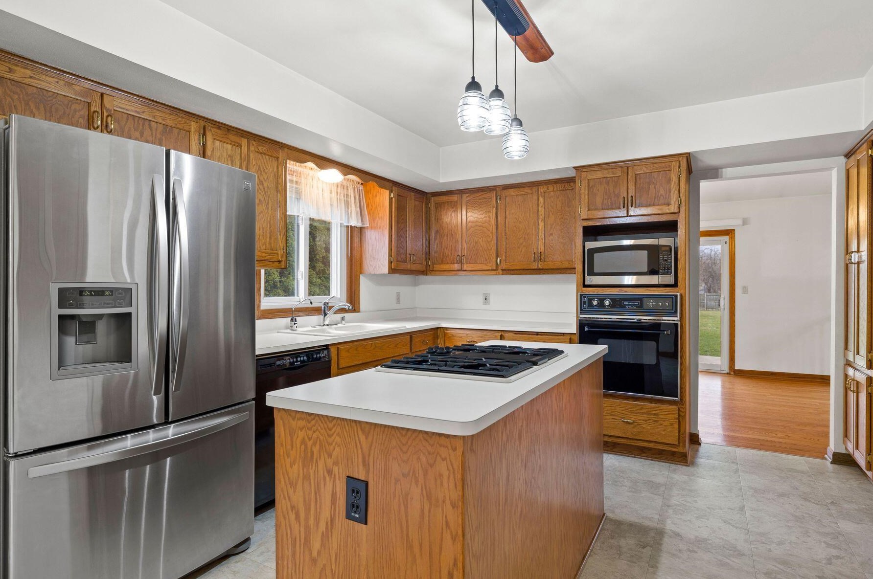 5051 41st St, Milwaukee WI  53221-2507 exterior