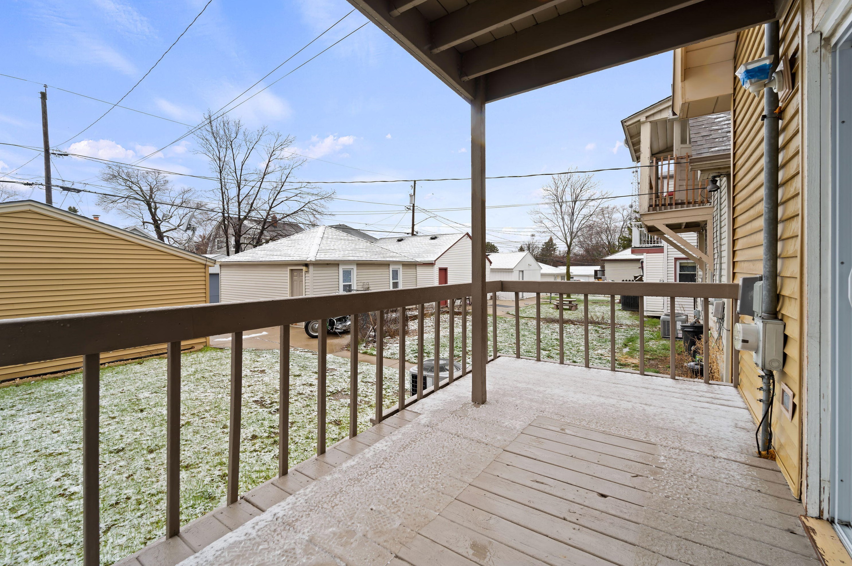 865 75th St, Milwaukee WI  53214-3014 exterior