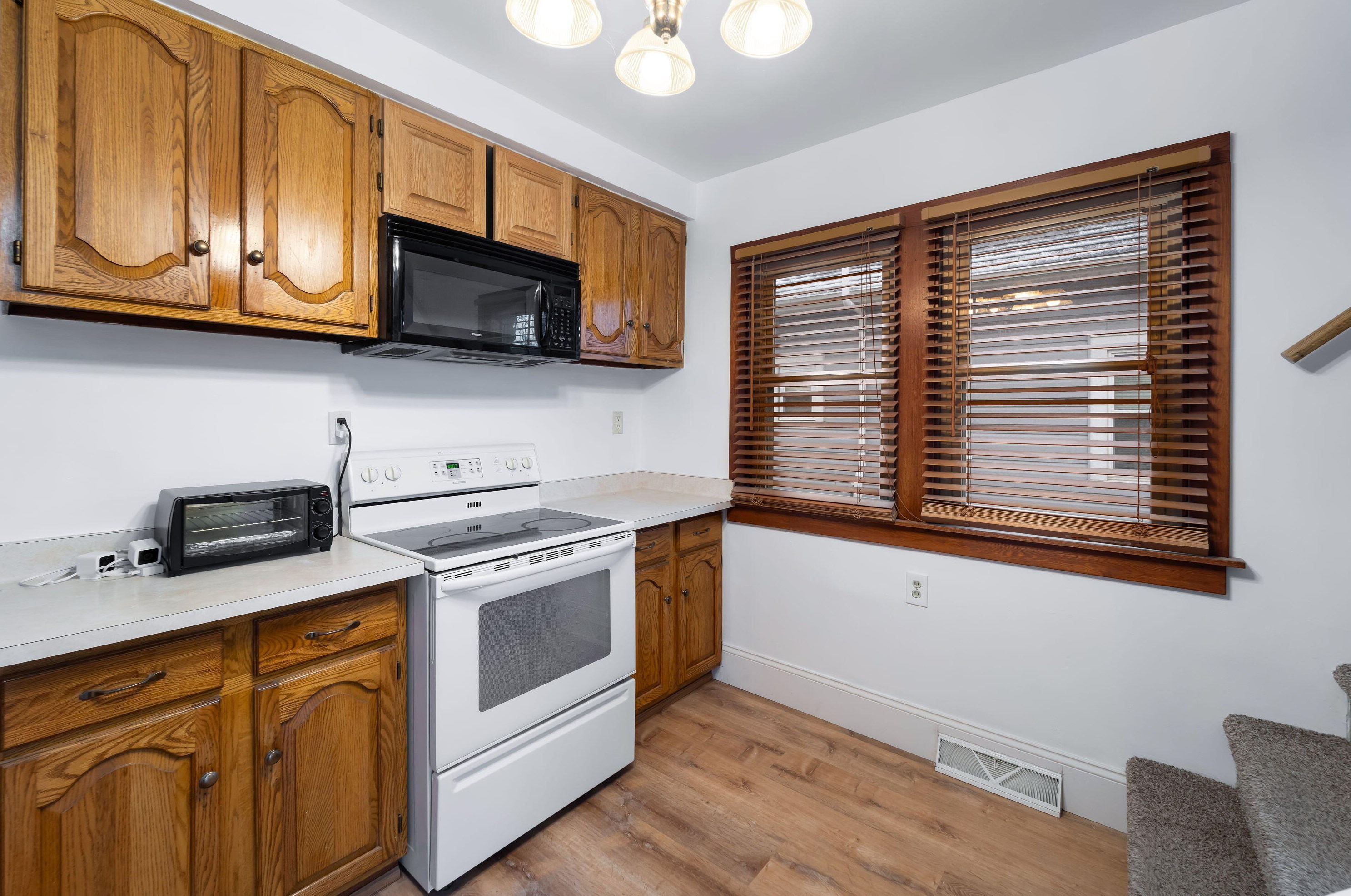 865 75th St, Milwaukee WI  53214-3014 exterior