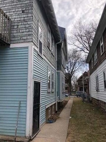 2649 47th St, Milwaukee WI  53210-2413 exterior