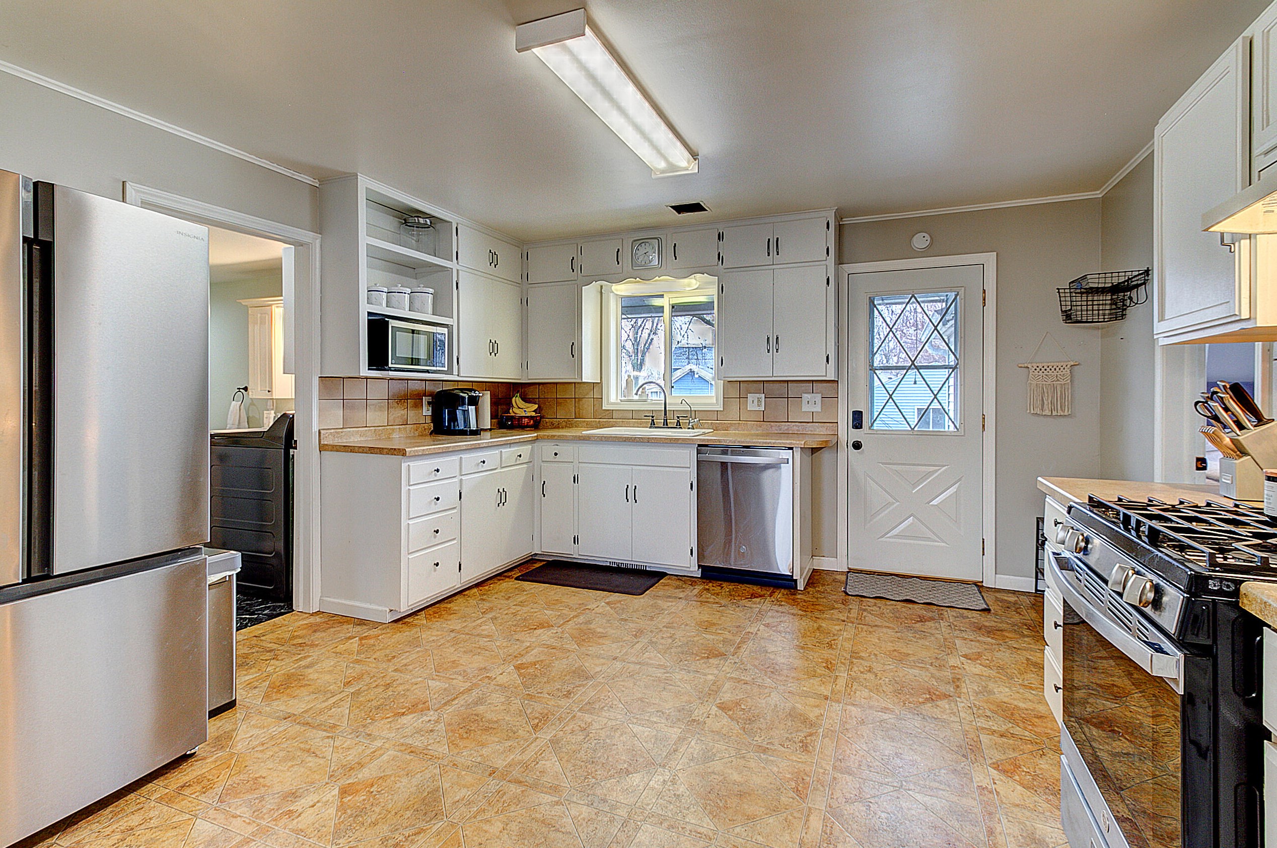 2007 Kane St, La Crosse WI  54603-2086 exterior