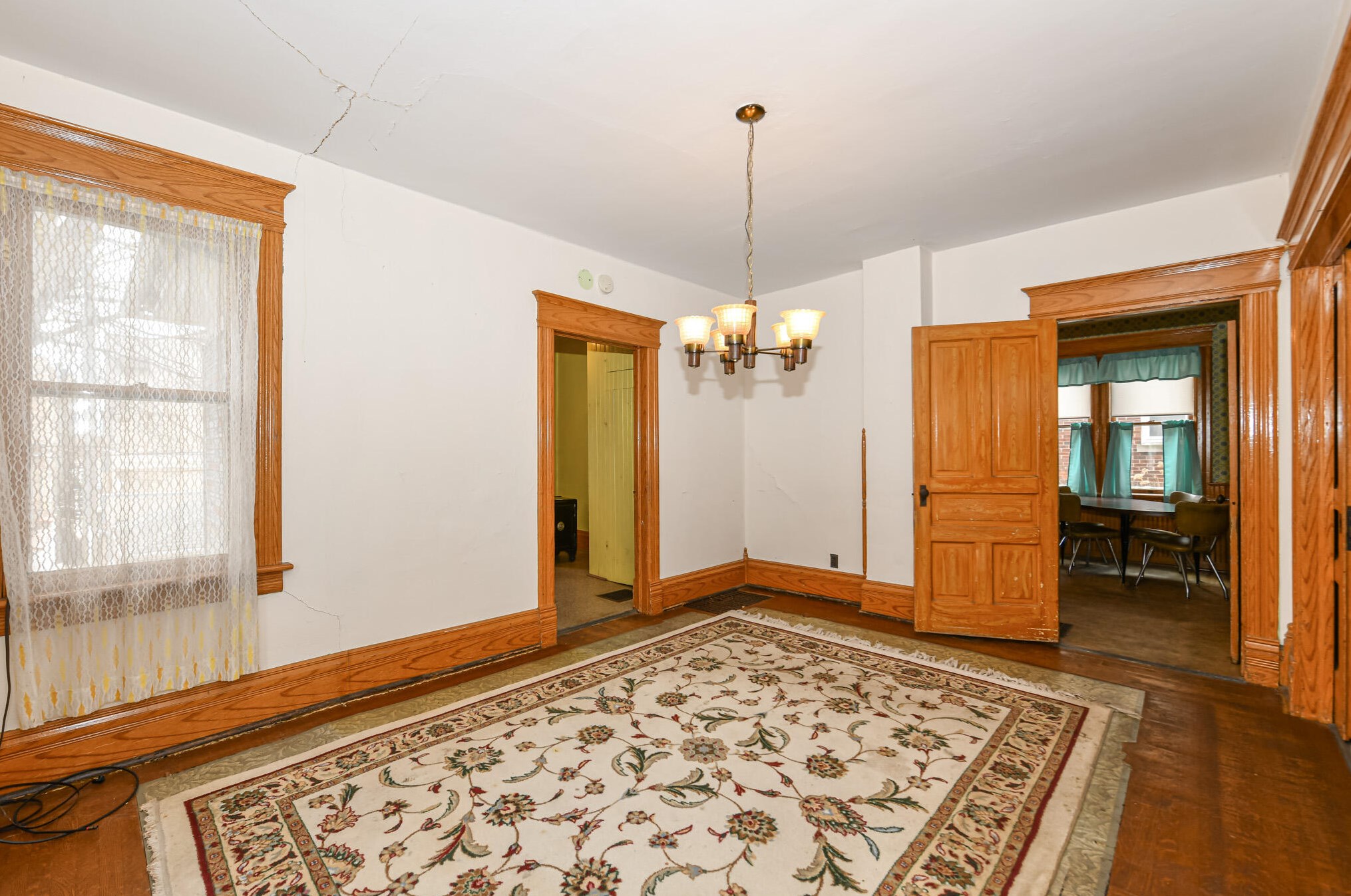 219 7th Ave, West Bend WI  53095-3240 exterior