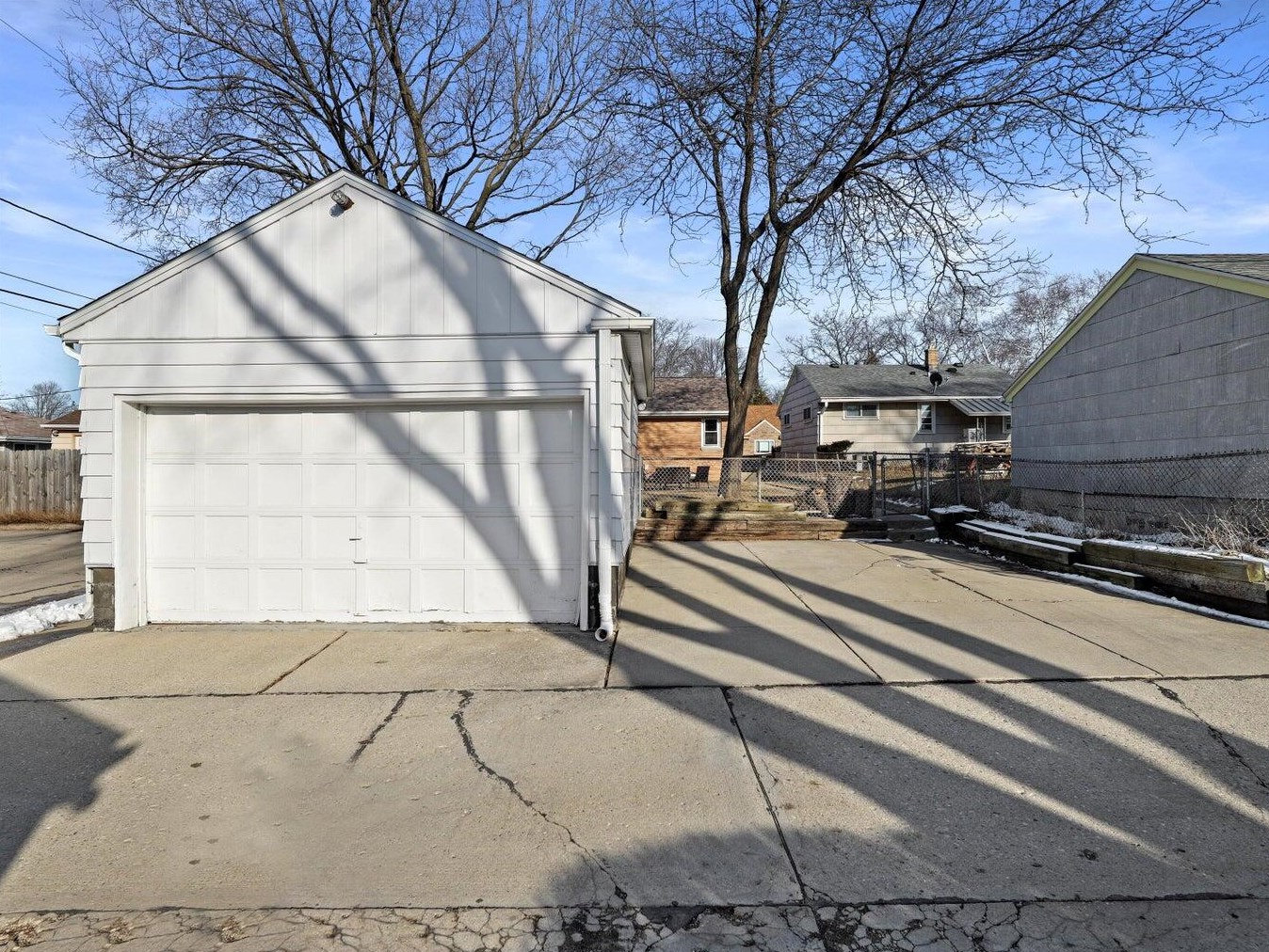4319 Logan Ave, Milwaukee WI  53207-5246 exterior