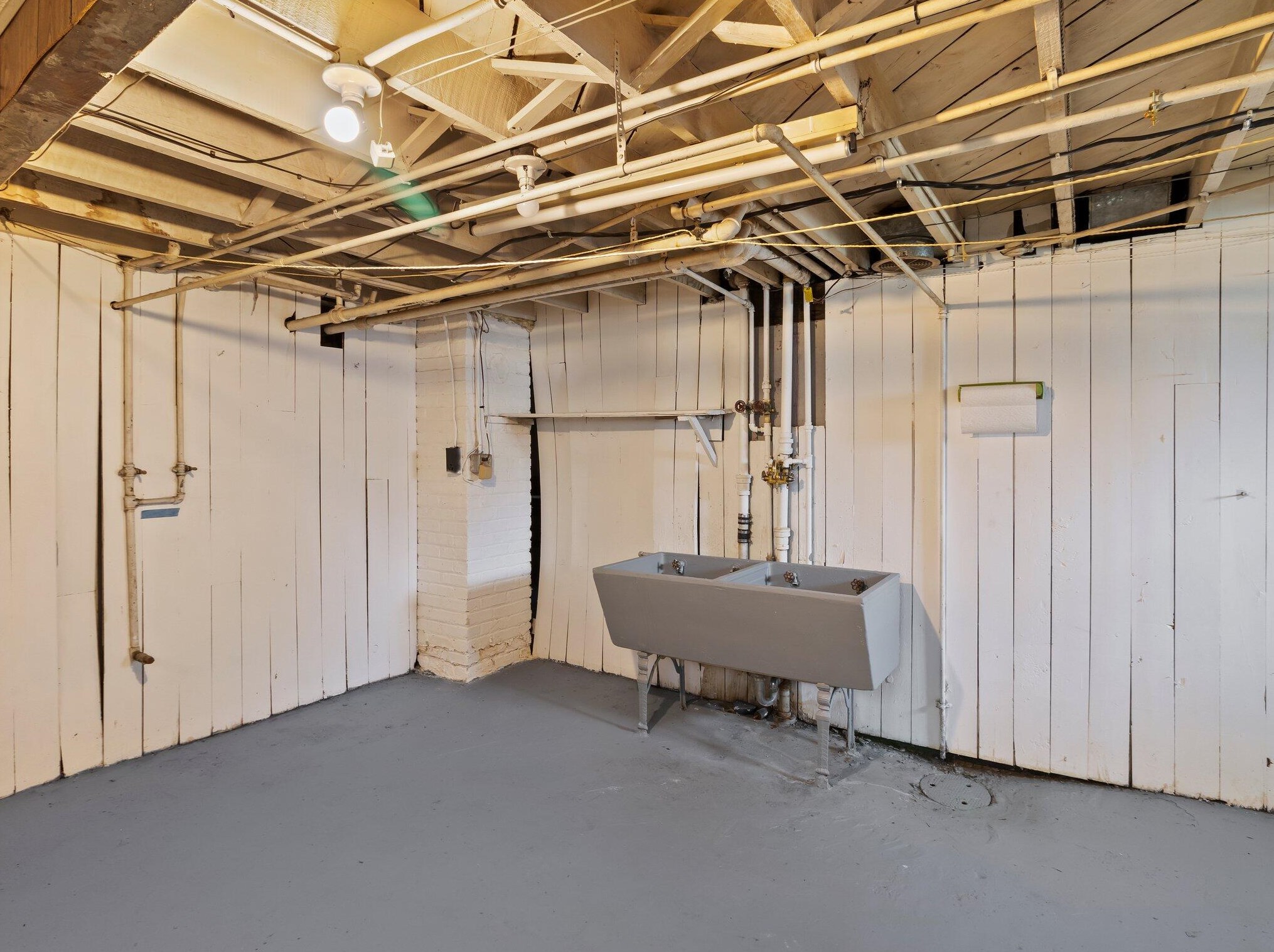 3020 36, Milwaukee WI 53210-1928 exterior