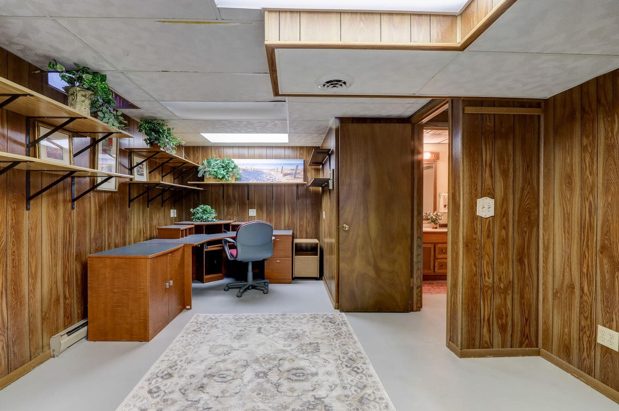 6426 Glenbrook Rd, Milwaukee WI  53223-1540 exterior