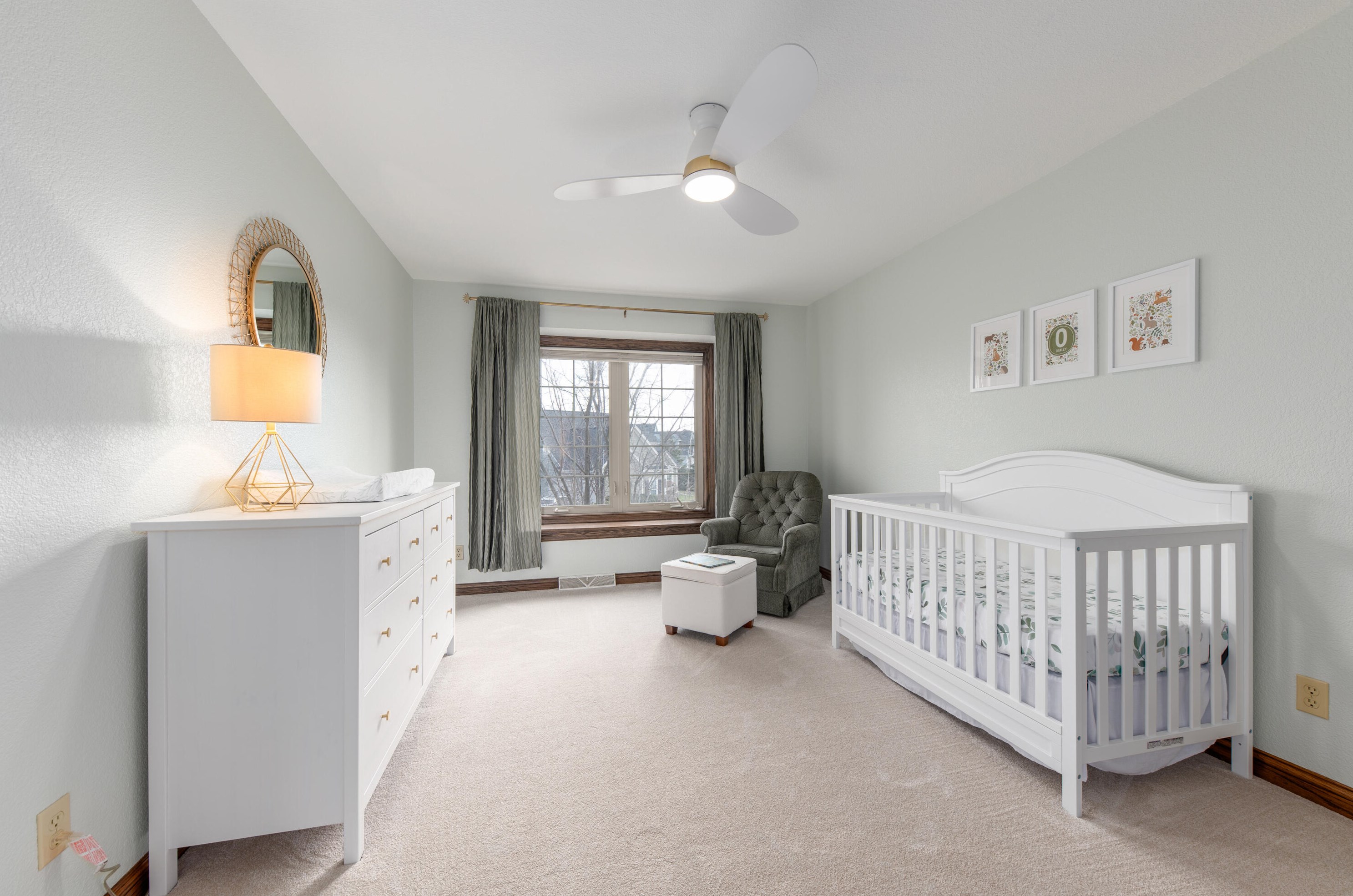 10932 Heritage Dr, Milwaukee WI  53224-5036 exterior