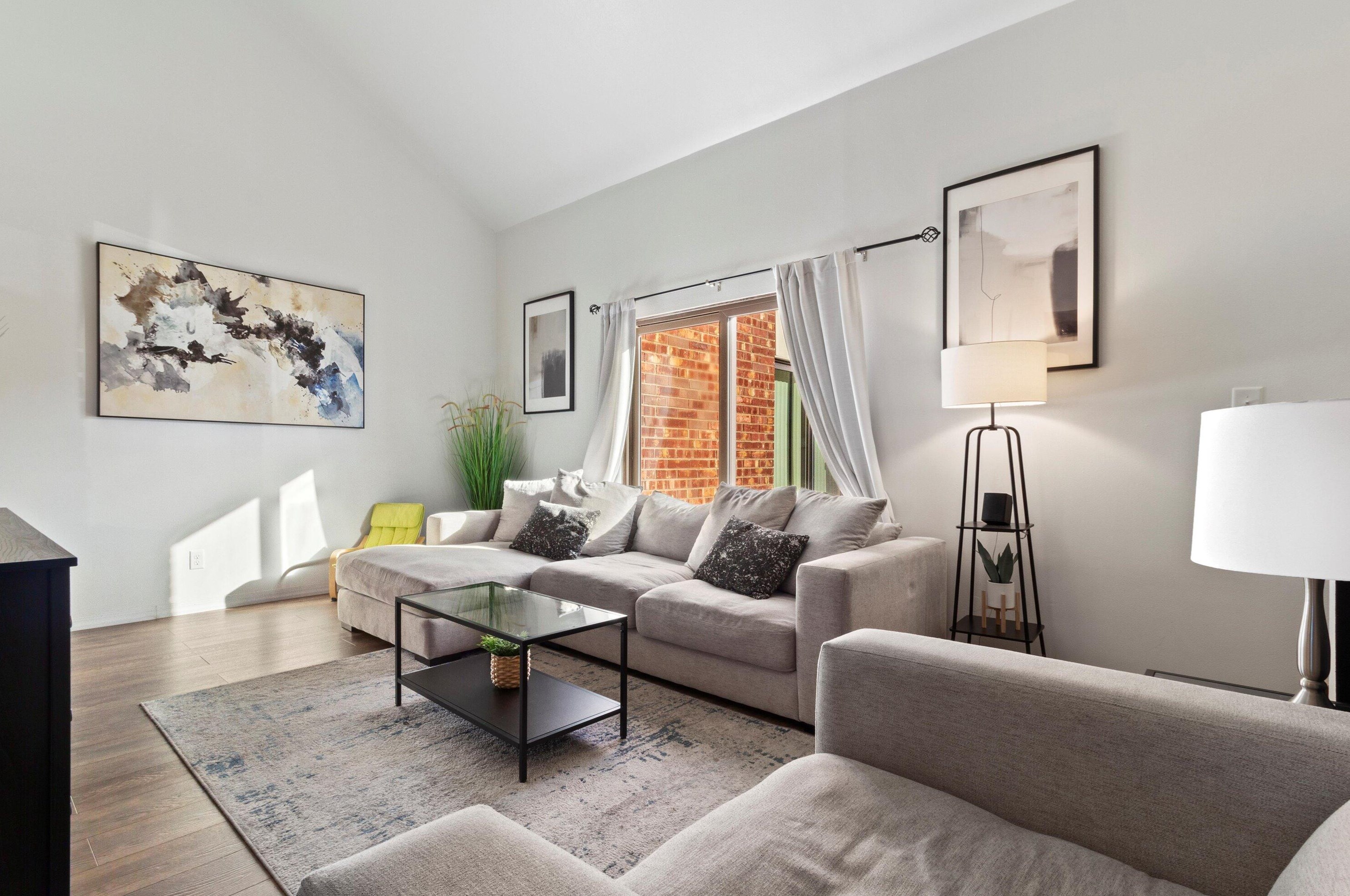 4203 College Ave, Milwaukee WI  53221-4548 exterior