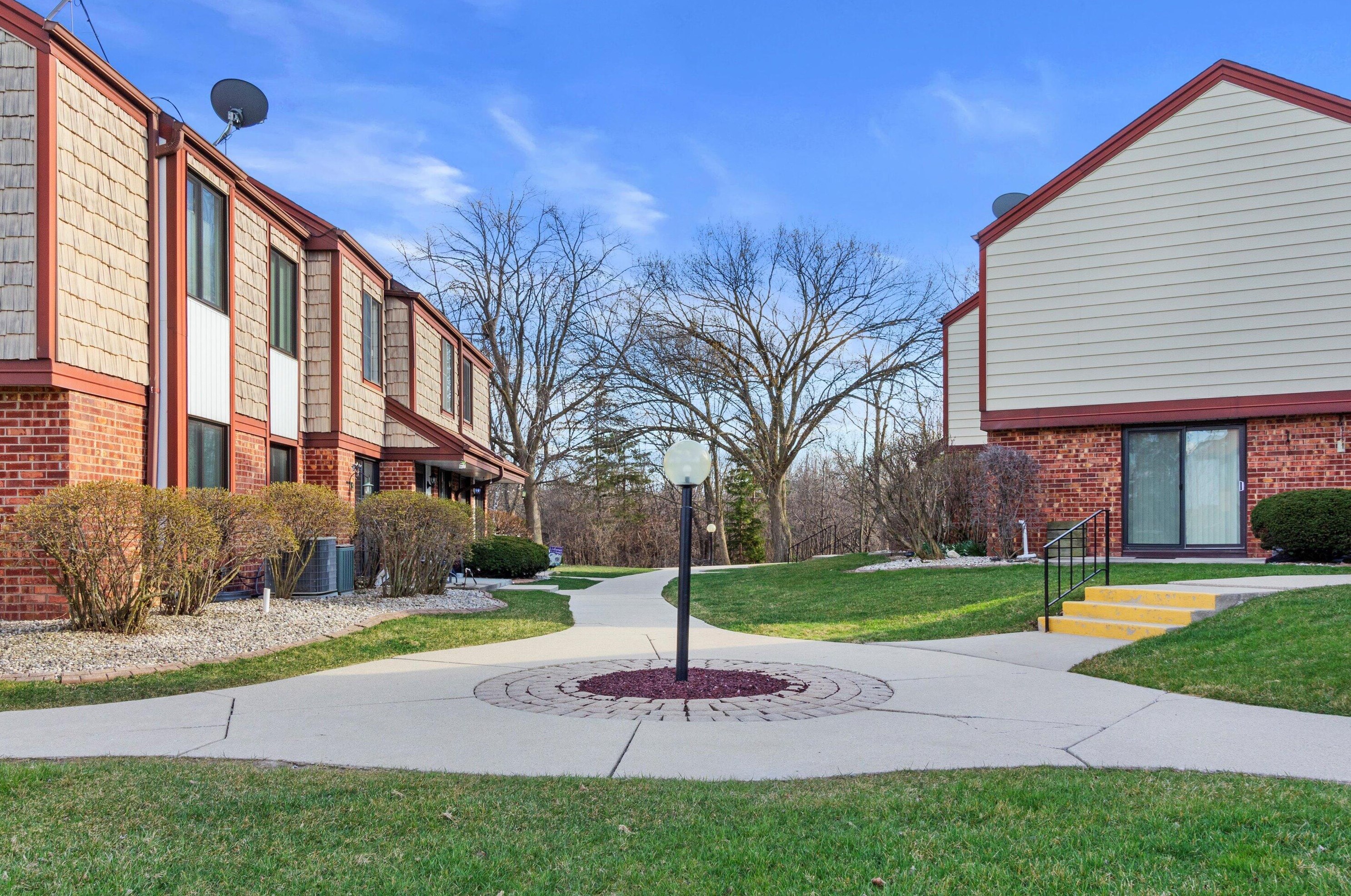 4203 College Ave, Milwaukee WI  53221-4548 exterior