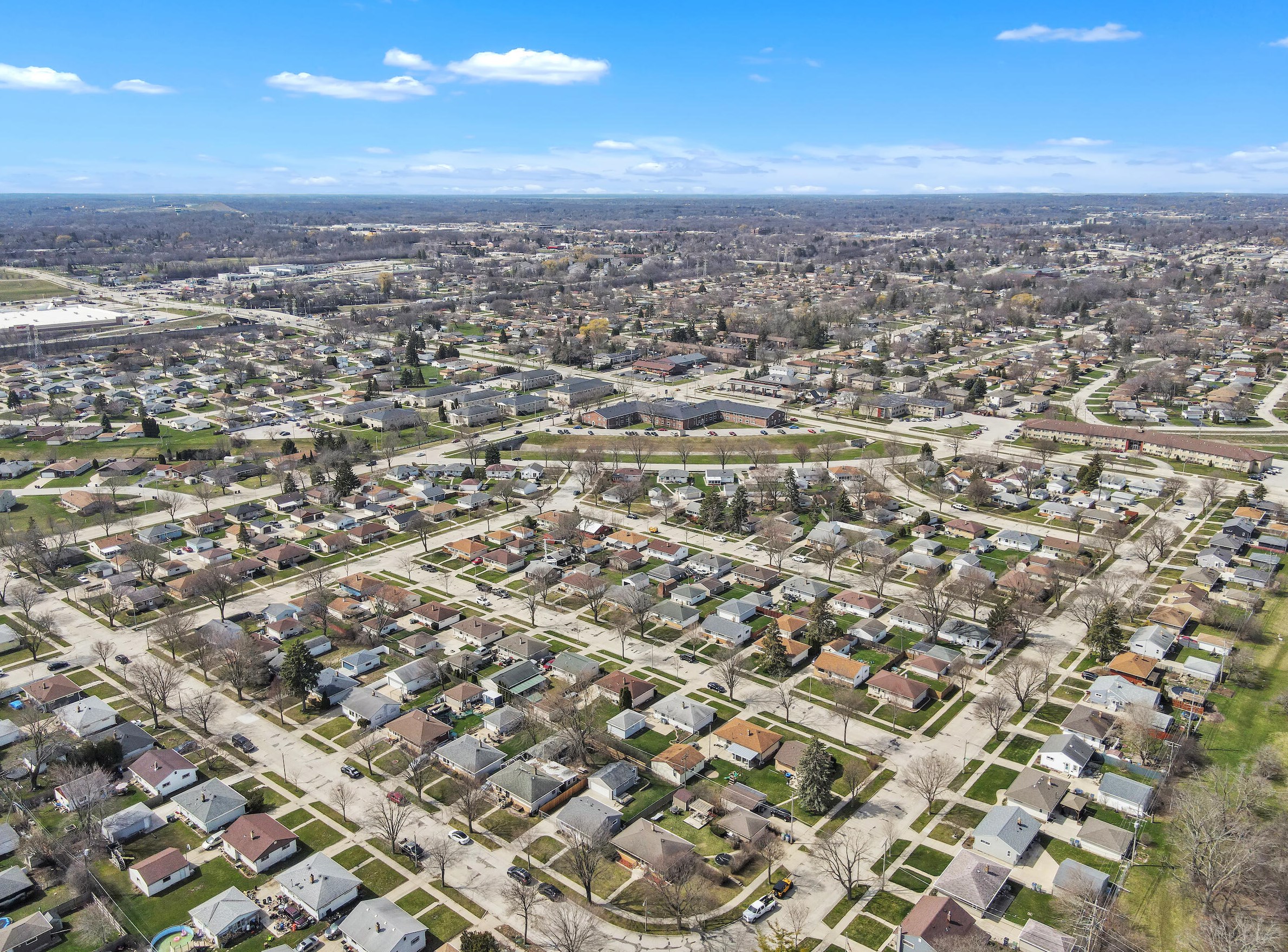 4147 55th St, Milwaukee WI  53220-3186 exterior