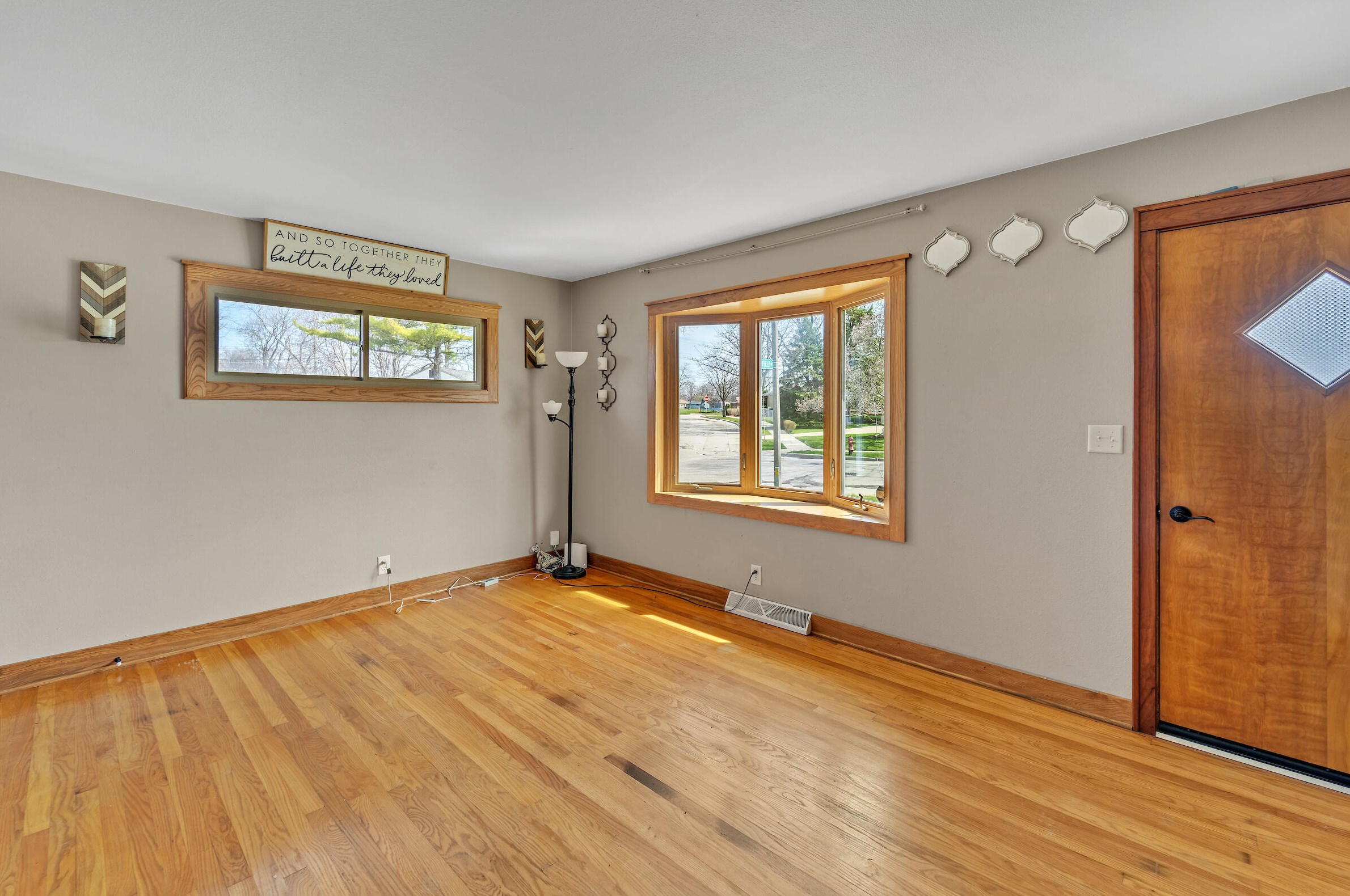 4147 55th St, Milwaukee WI  53220-3186 exterior