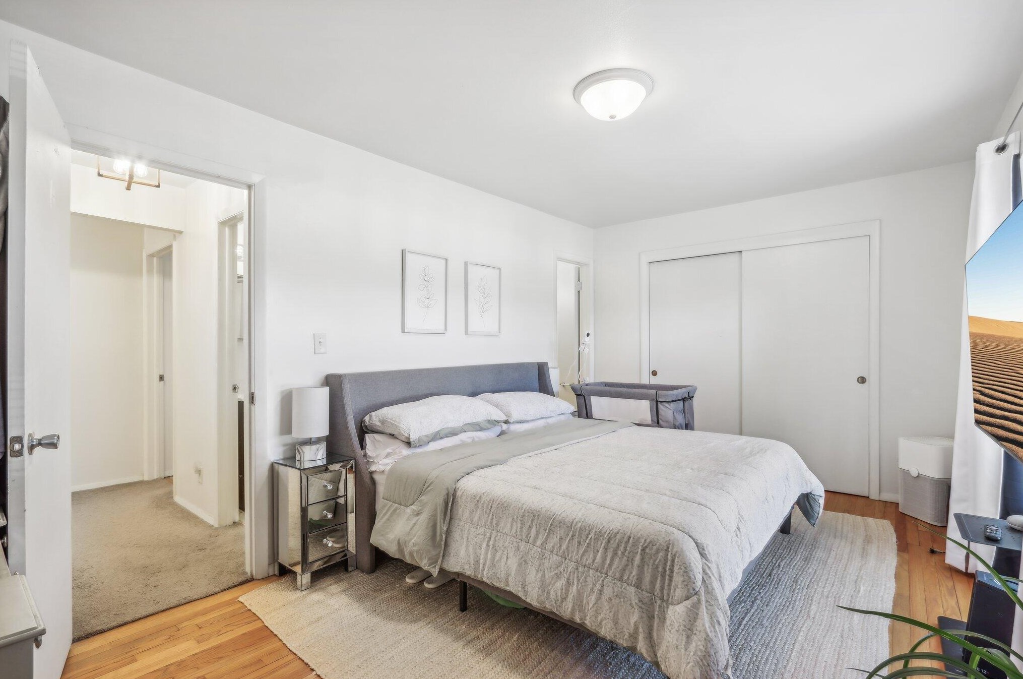 4205 Cherrywood Ln, Milwaukee WI  53209-1005 exterior