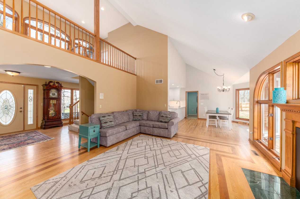 1882 Blackfoot Ct, Grafton WI  53024-9578 exterior