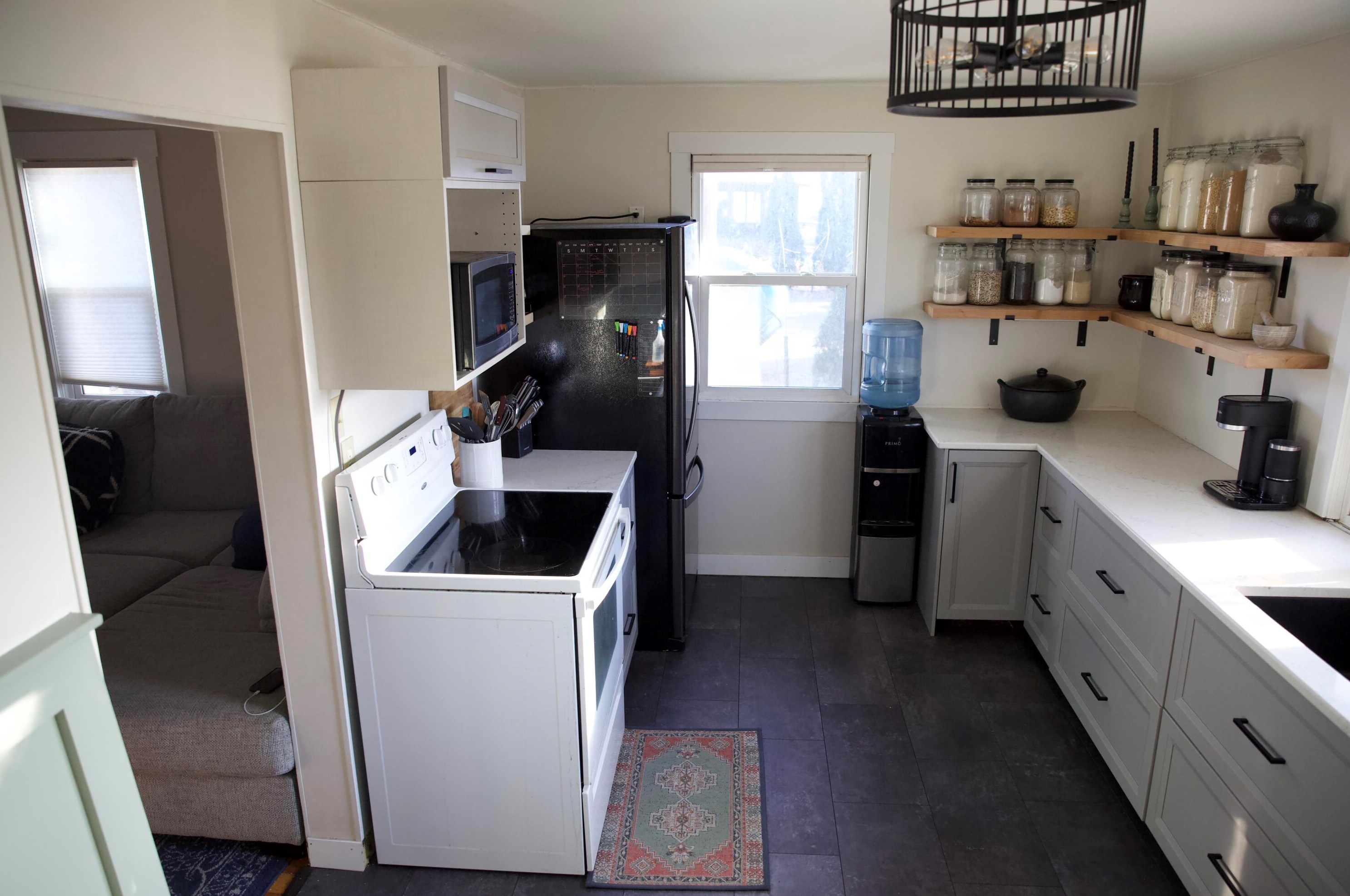 205 Long Coulee Rd, Holmen WI  54636-7909 exterior