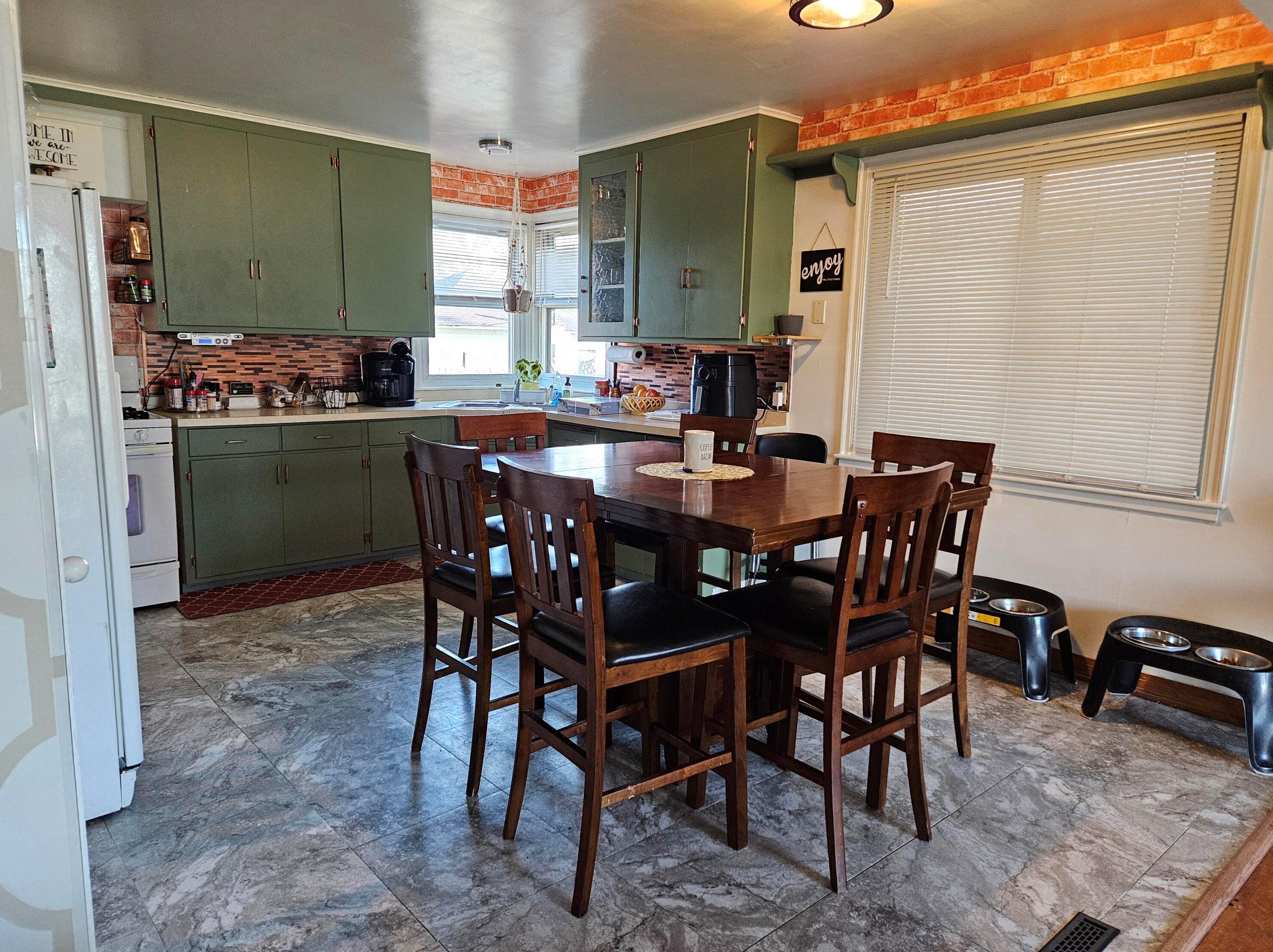 1308 Walton Ave, Racine WI  53402-4553 exterior