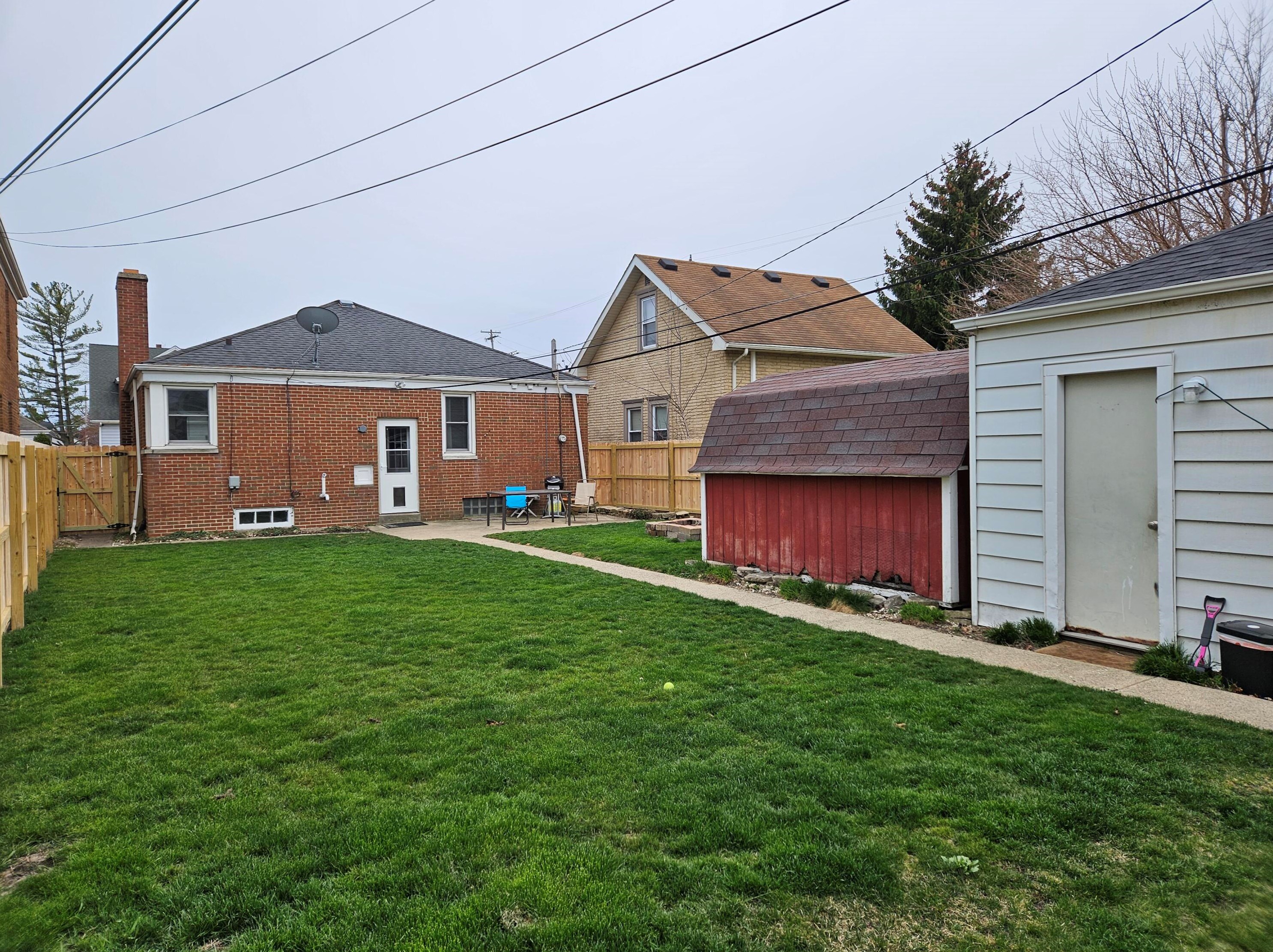 1308 Walton Ave, Racine WI  53402-4446 exterior