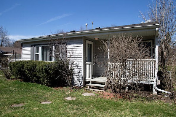608 Collie St, Delavan WI  53115-3653 exterior