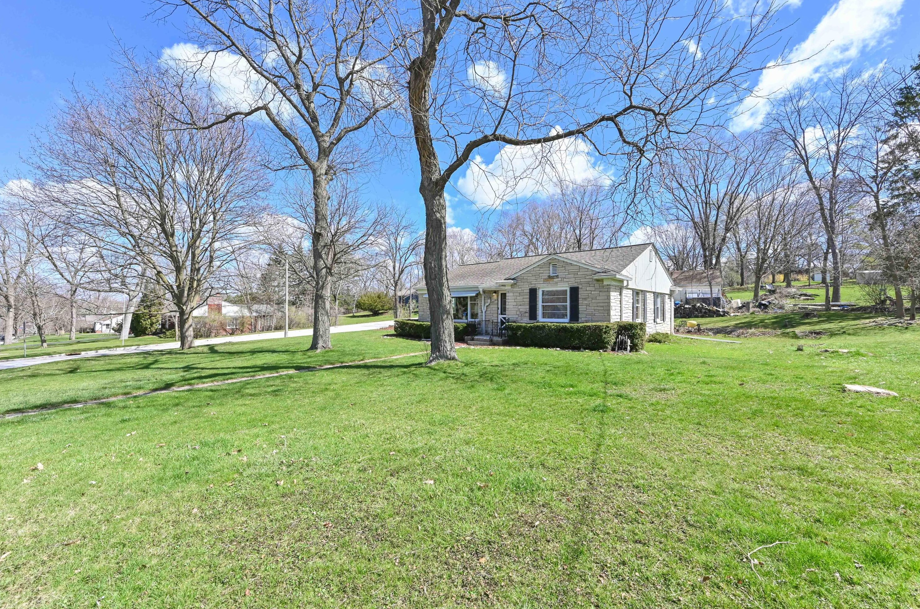 764 119, Milwaukee WI 53226-3626 exterior