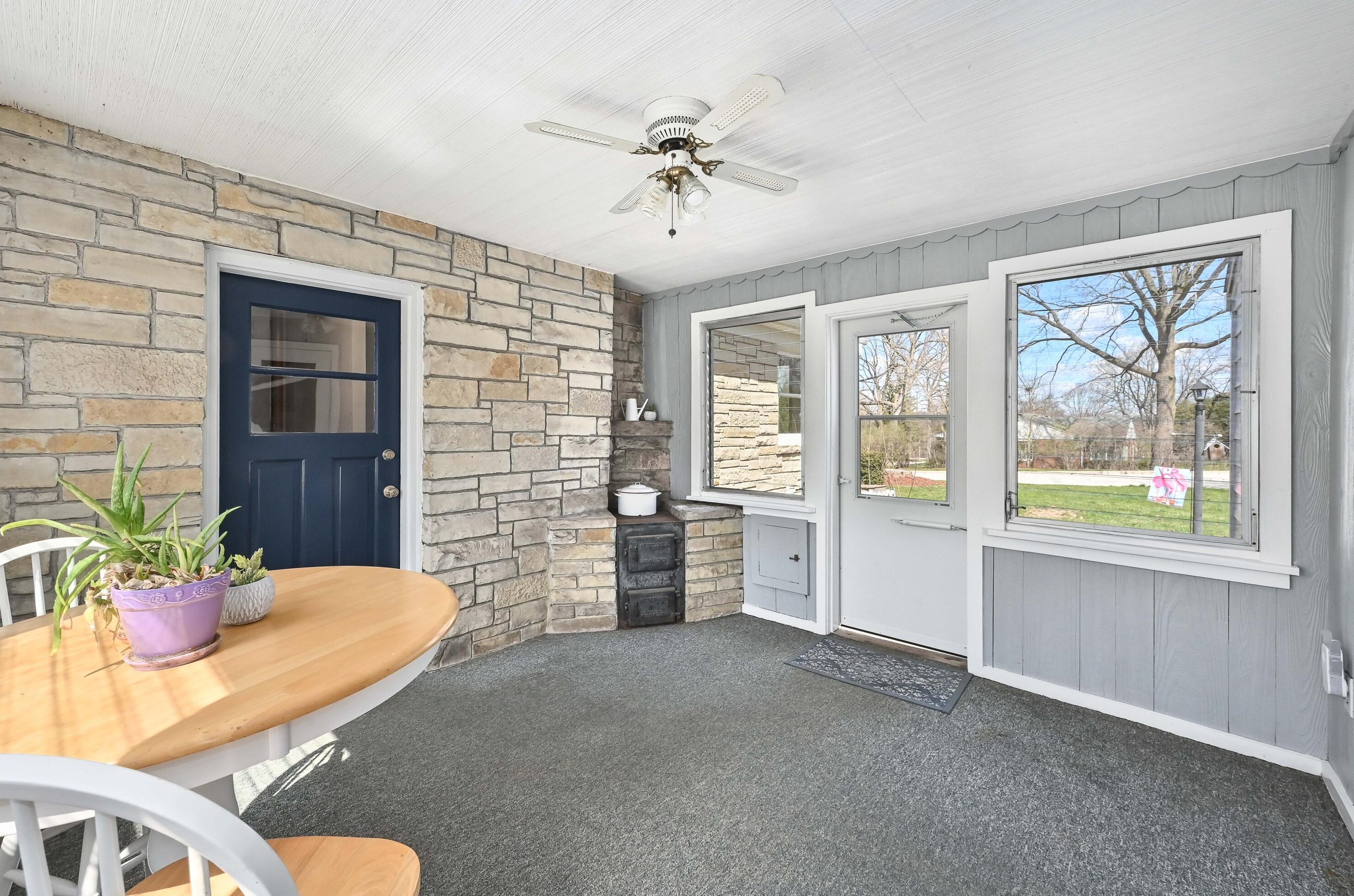 764 119, Milwaukee WI 53226-3626 exterior