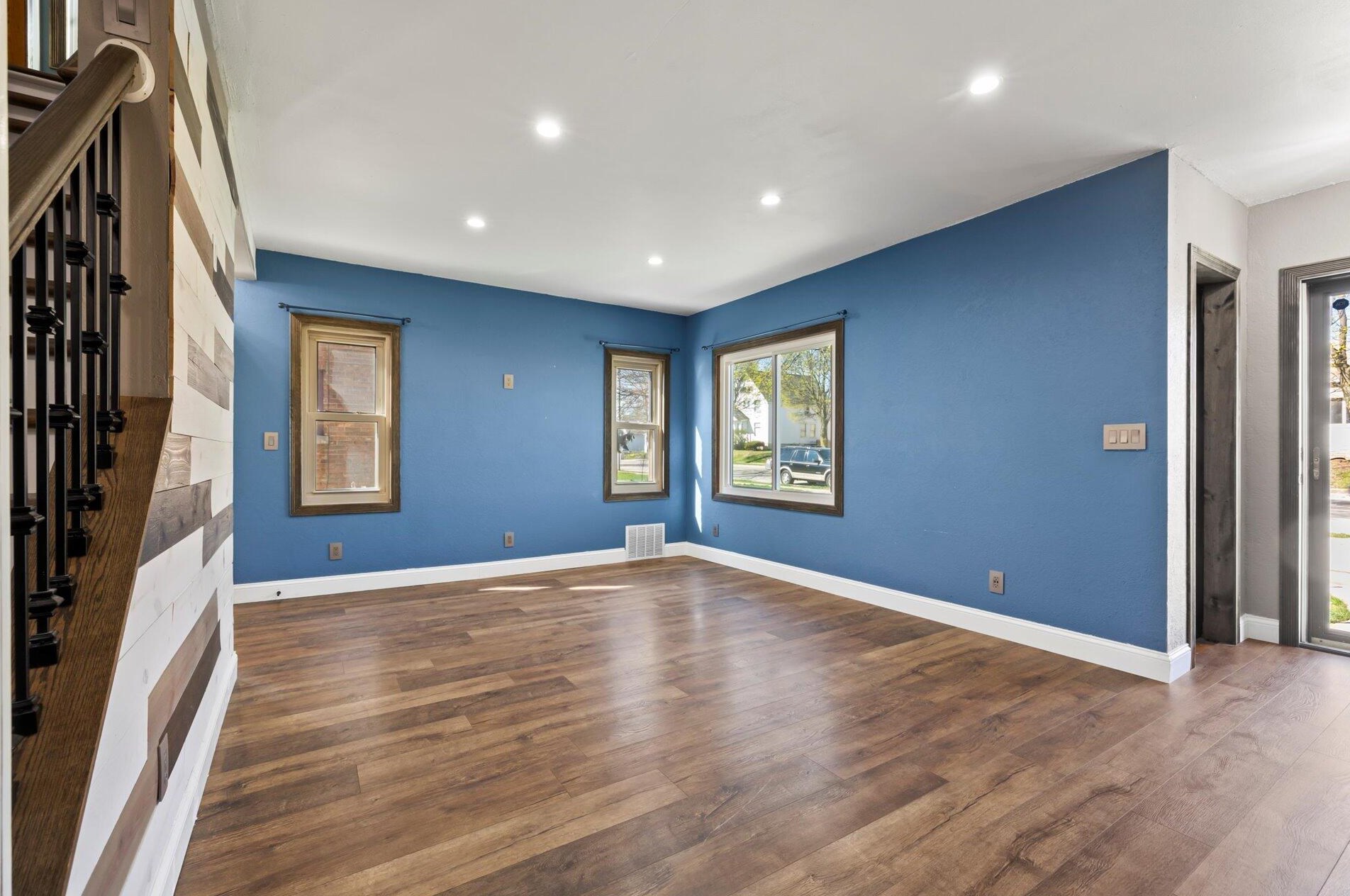 2450 60, Milwaukee WI 53219-2130 exterior