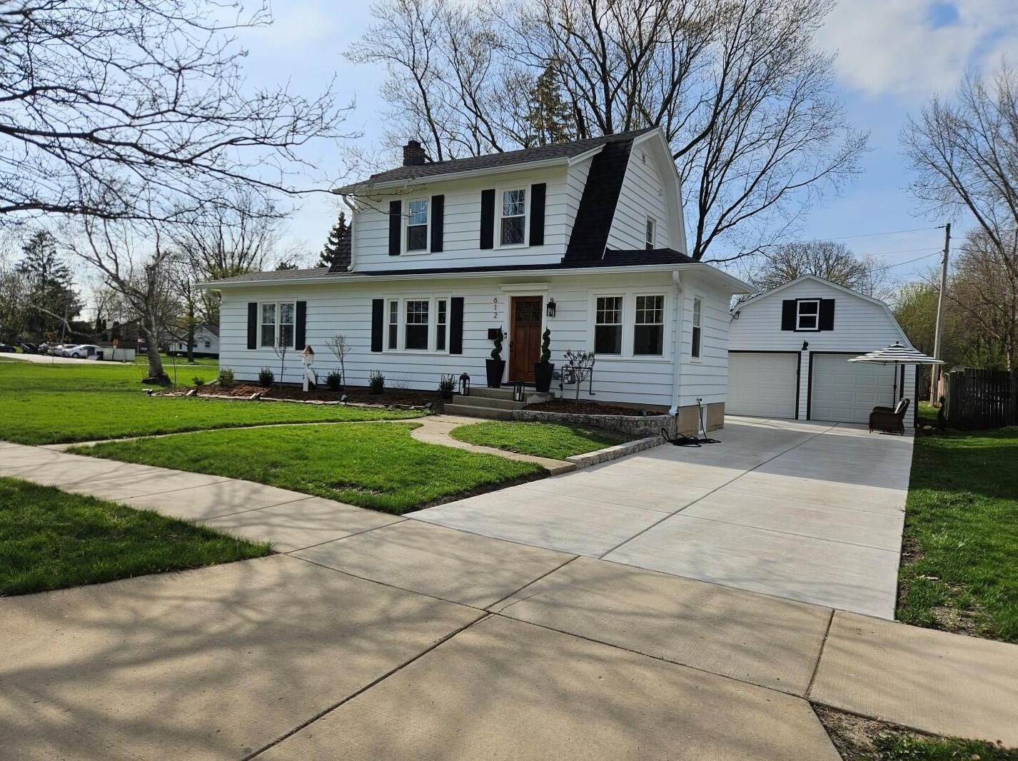 612 Geneva St, Delavan WI  53115-2230 exterior