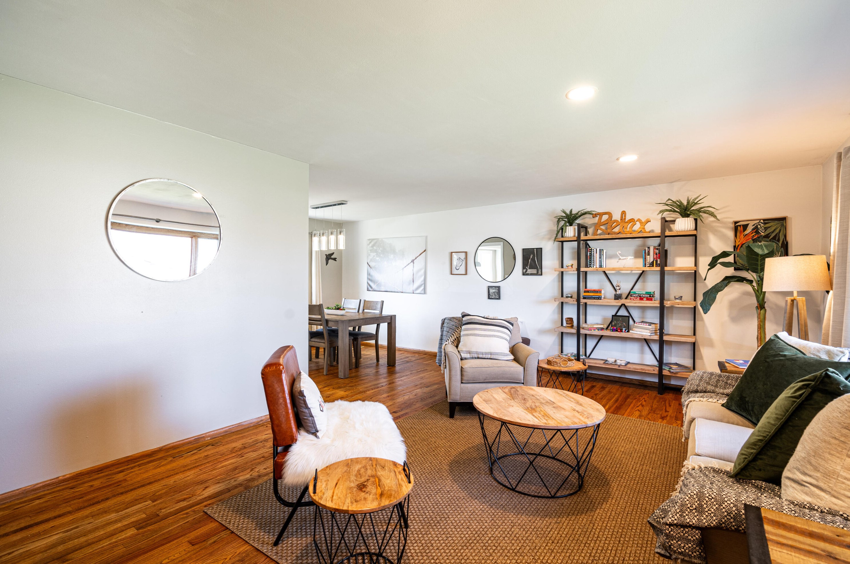 11907 Ohio Ave, Milwaukee WI 53207-2859 exterior