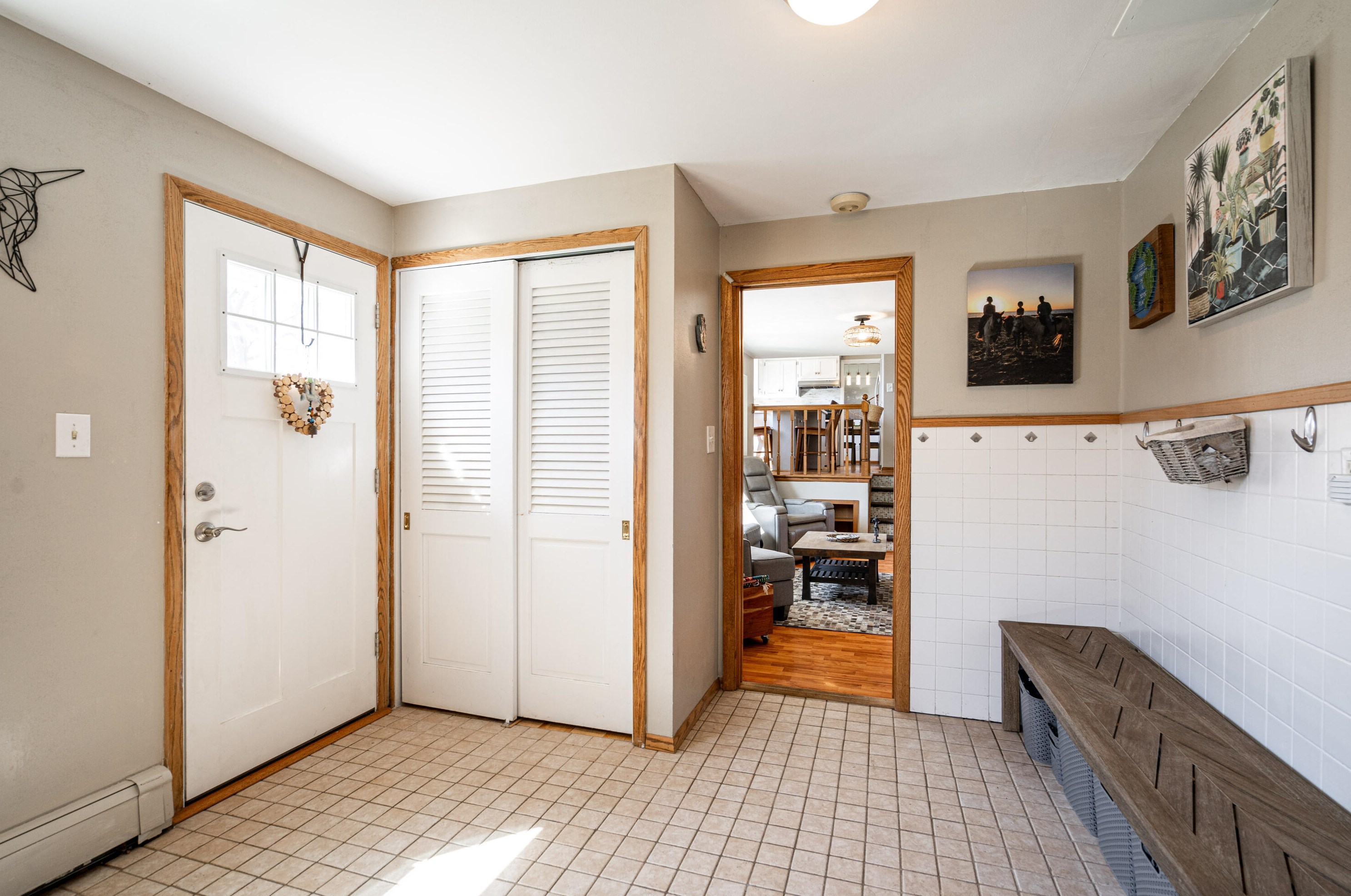 11907 Ohio Ave, Milwaukee WI 53207-2859 exterior