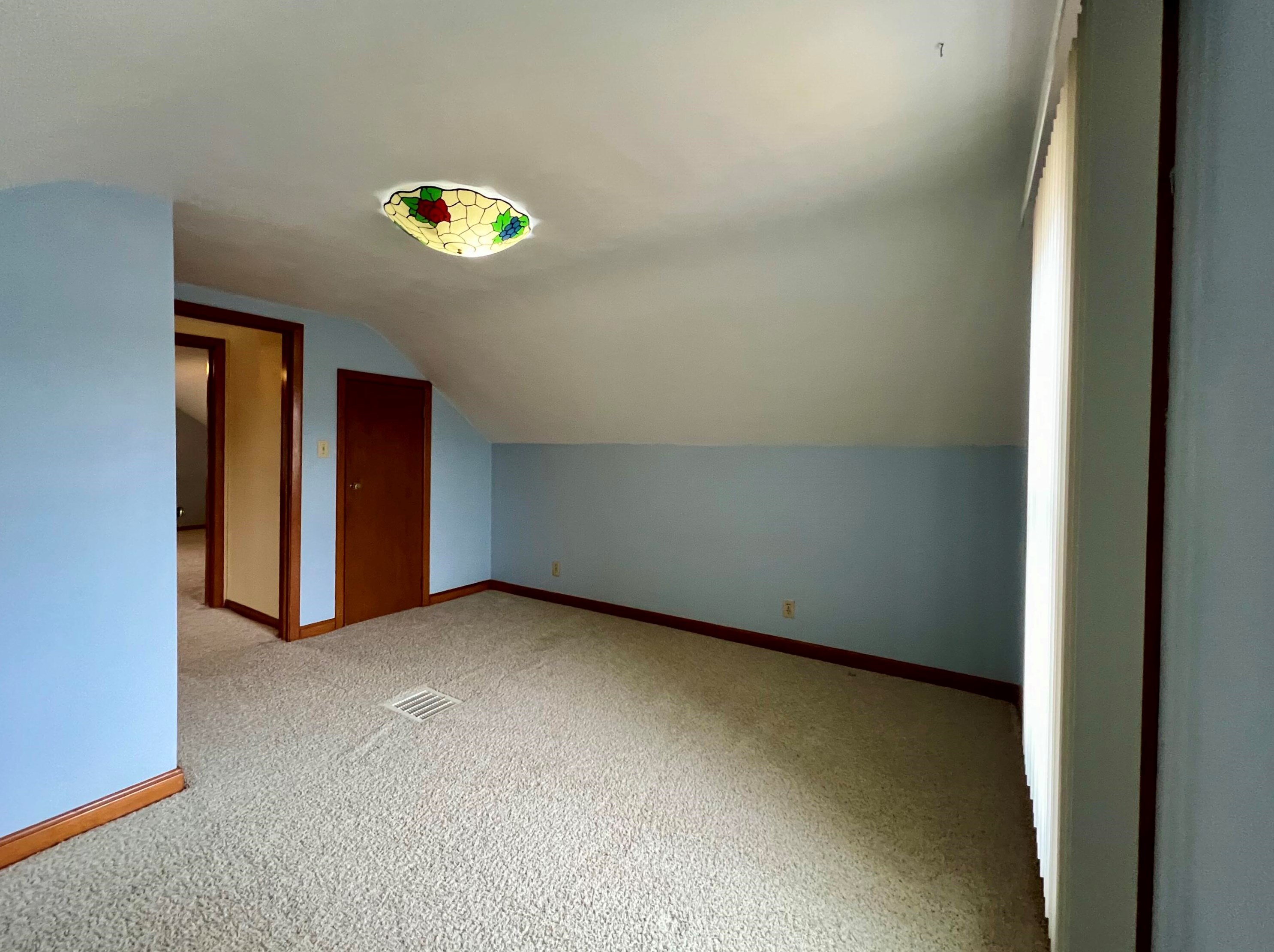 2821 James St, La Crosse WI  54601-7664 exterior