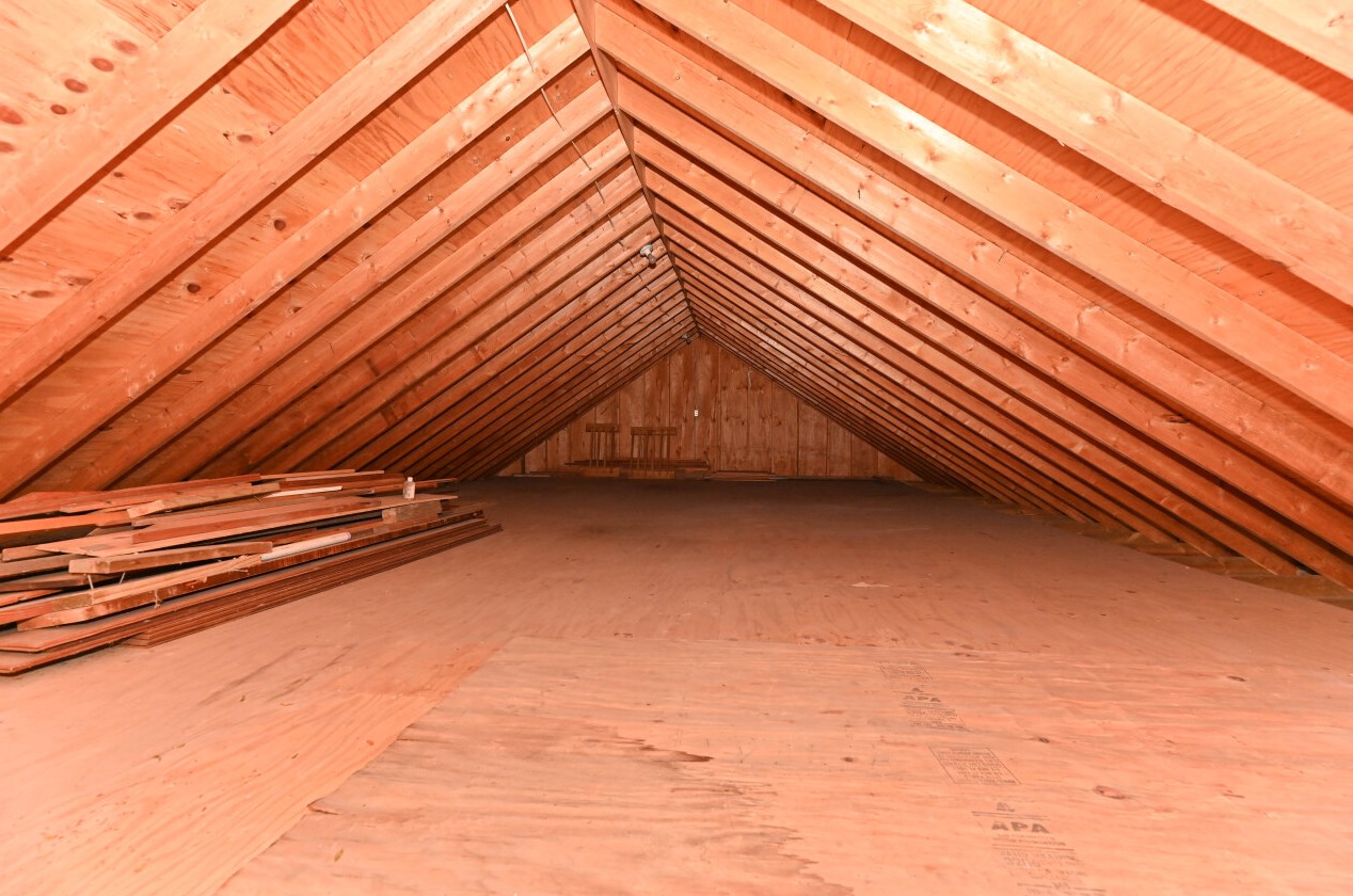 5594 Honey Crk Dr, Milwaukee WI 53221-4014 exterior