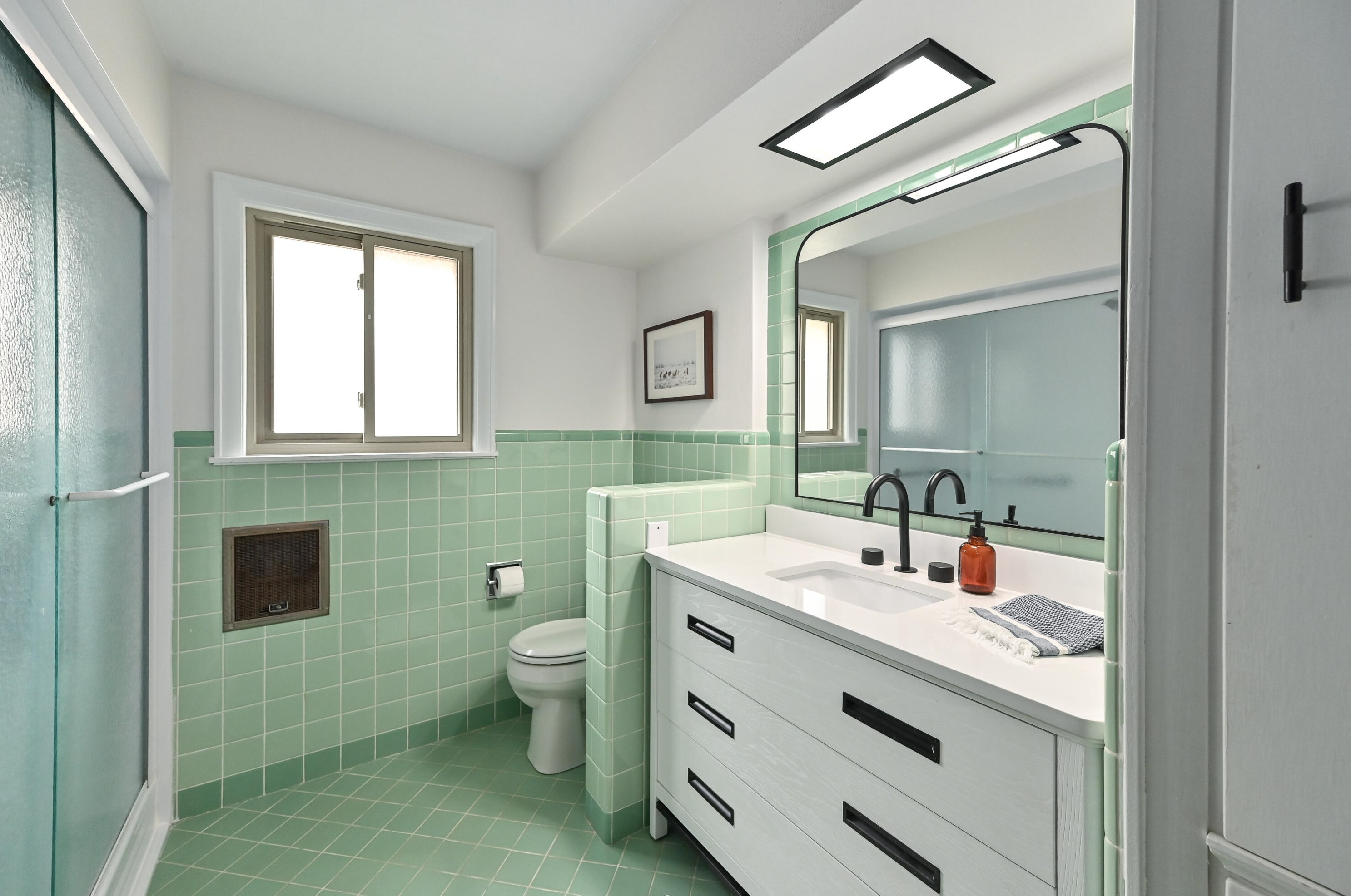 3213 104, Milwaukee WI 53222-3323 exterior