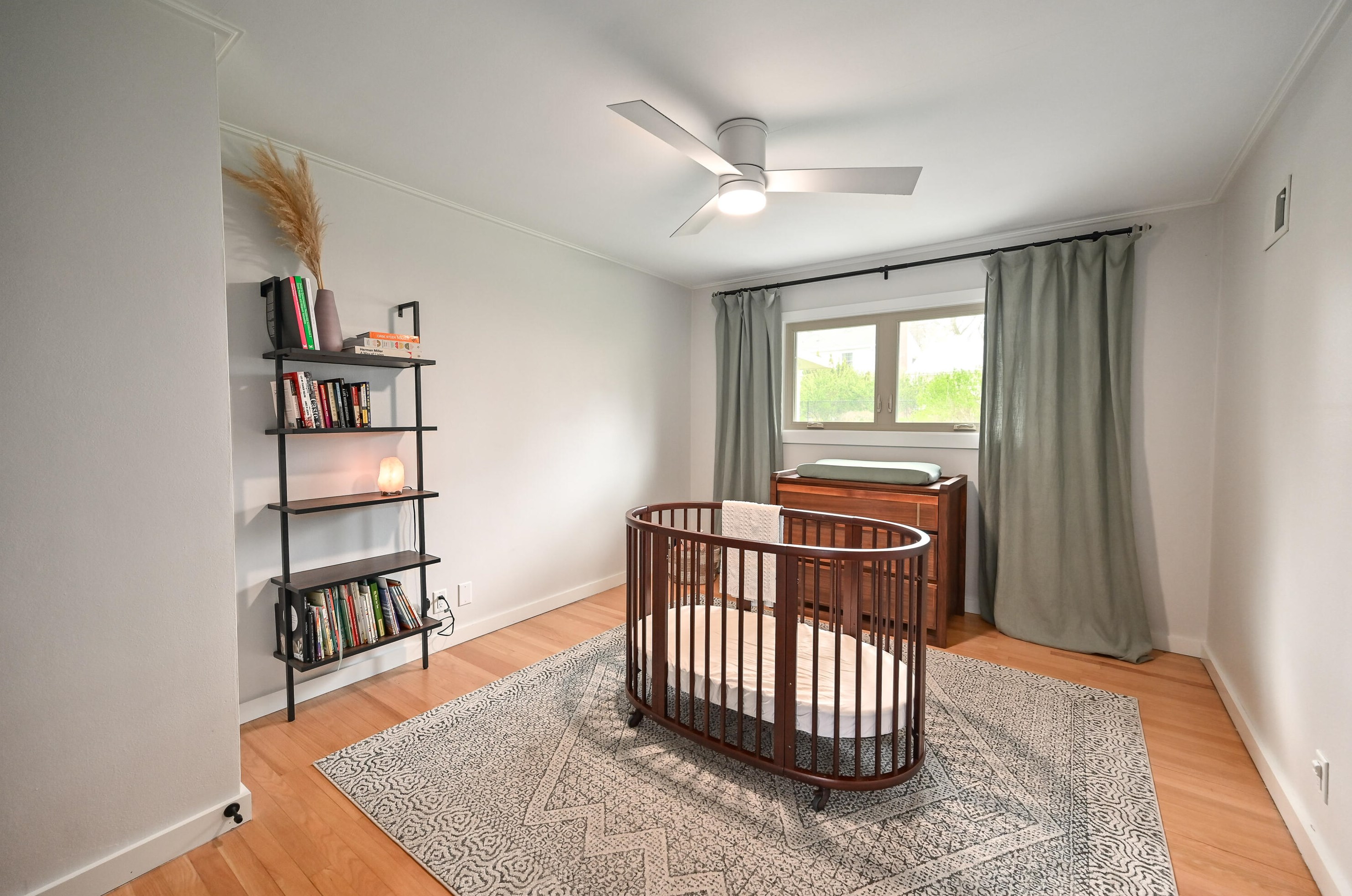 3213 104, Milwaukee WI 53222-3323 exterior