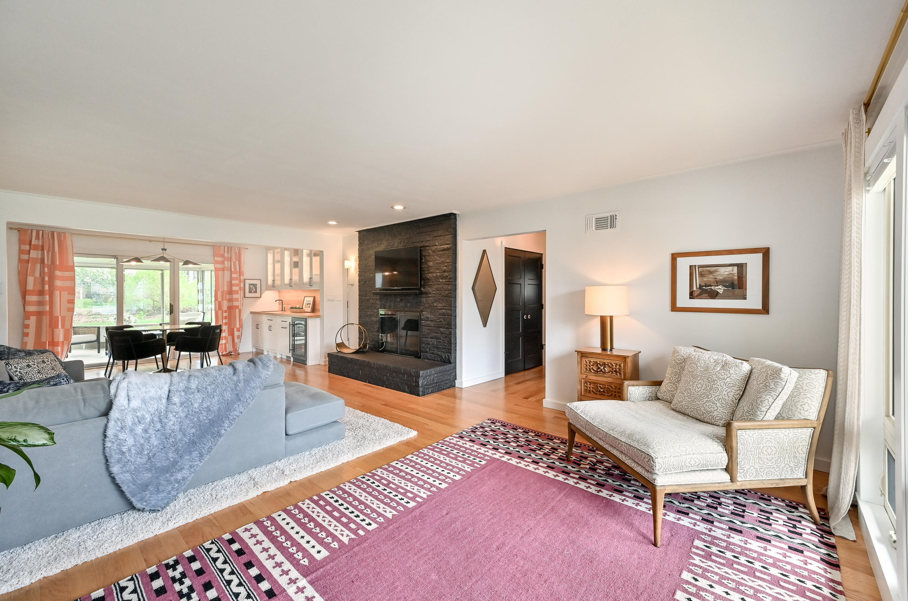 3213 104, Milwaukee WI 53222-3323 exterior