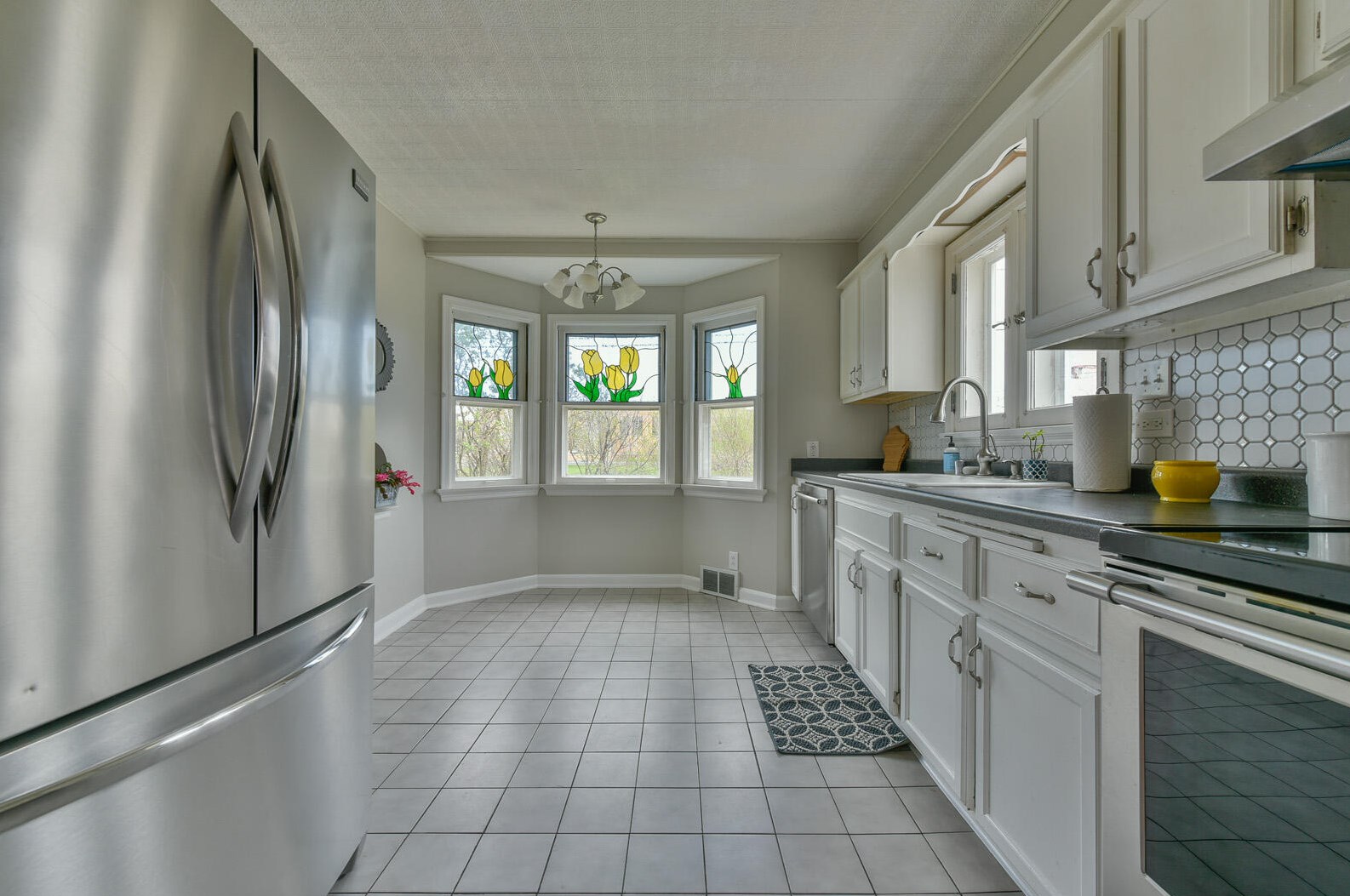 4947 Vollmer Ave, Milwaukee WI 53219-4552 exterior