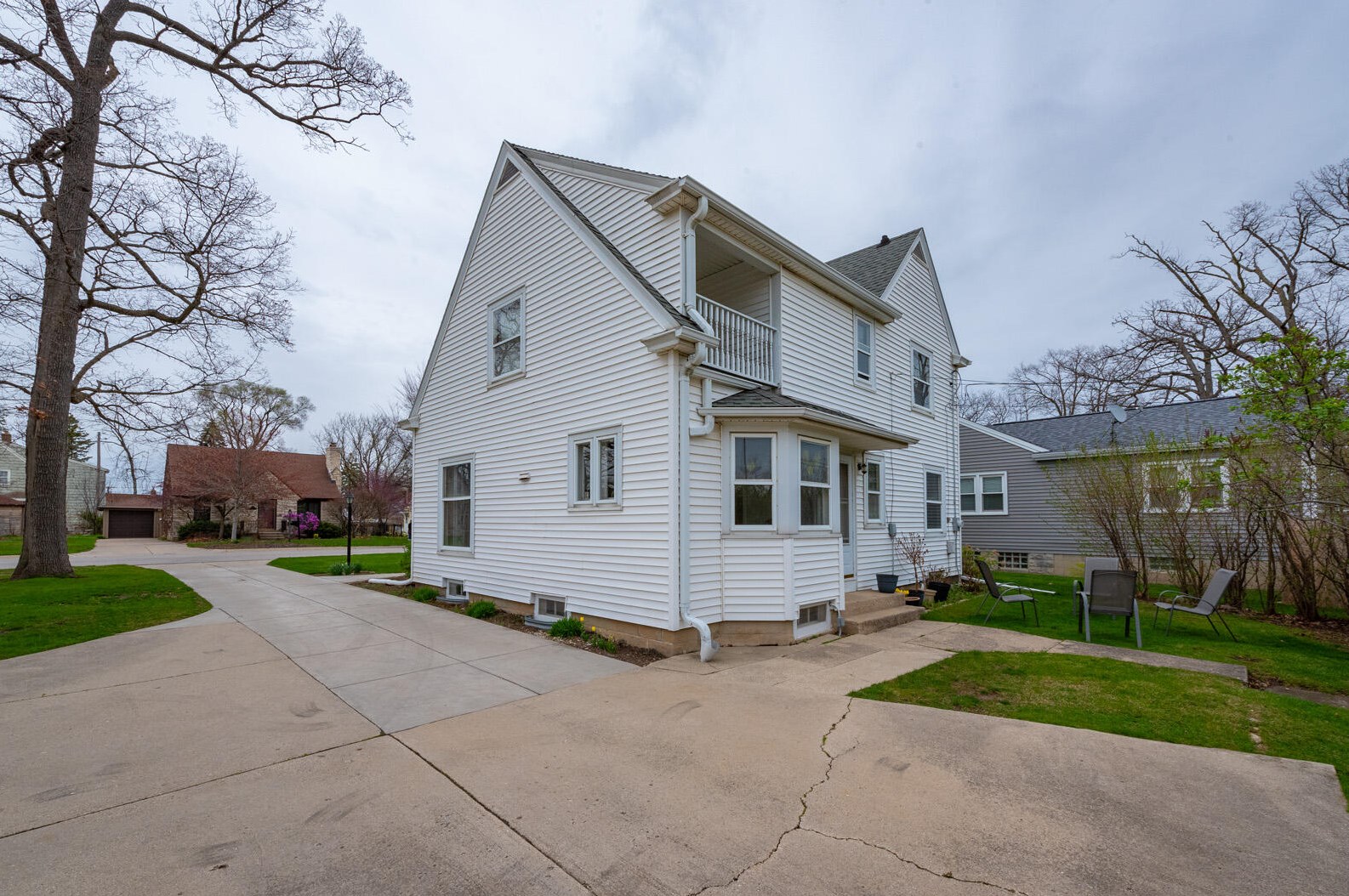 4947 Vollmer Ave, Milwaukee WI 53219-4552 exterior