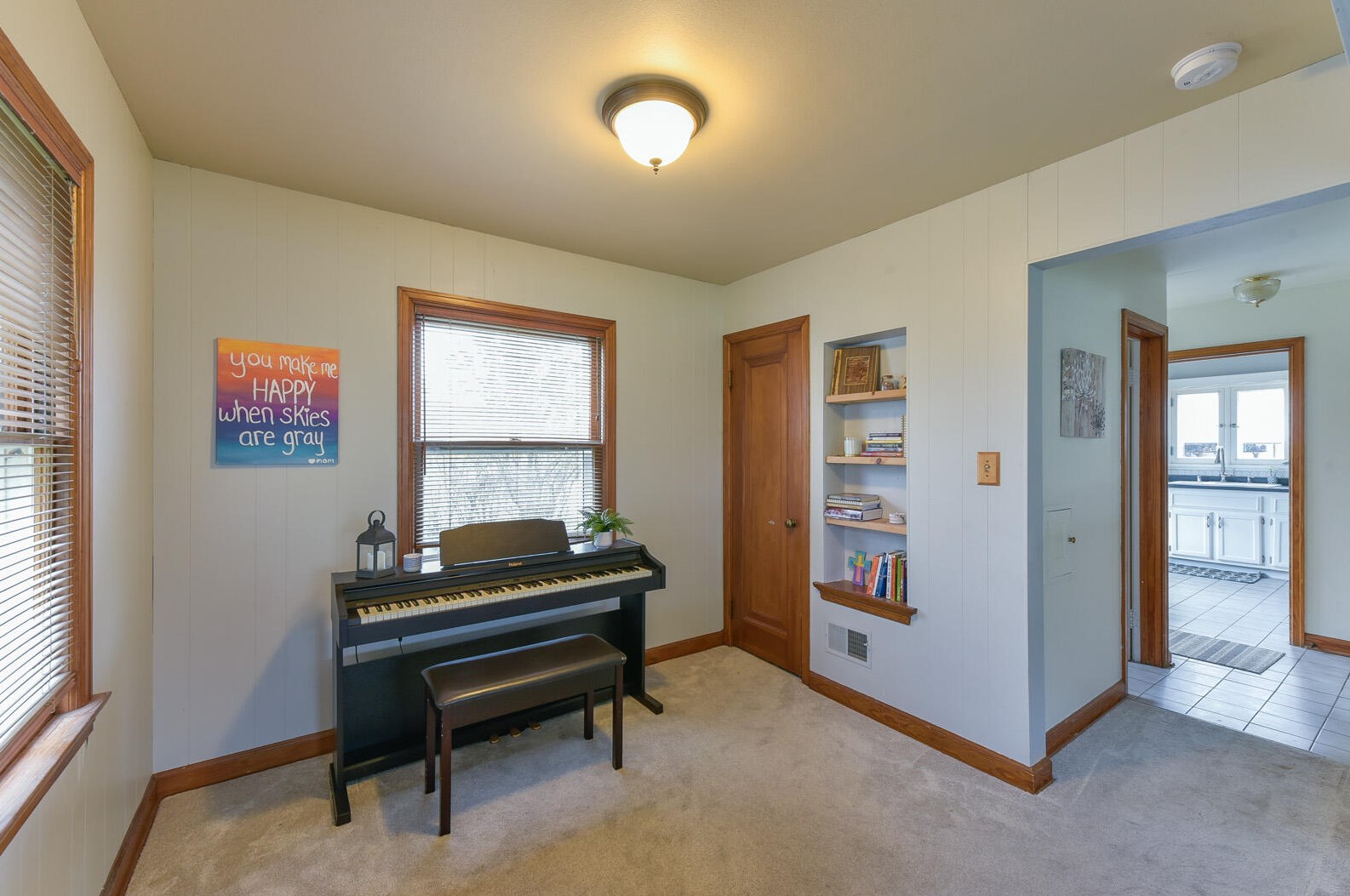 4947 Vollmer Ave, Milwaukee WI 53219-4552 exterior