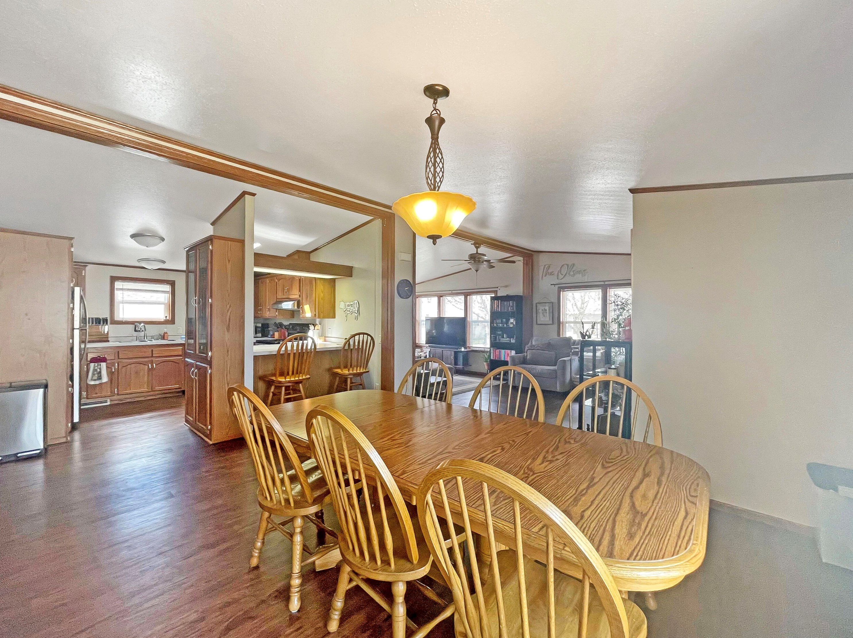 3609 Stone Dr, Sheboygan WI  53083-6006 exterior