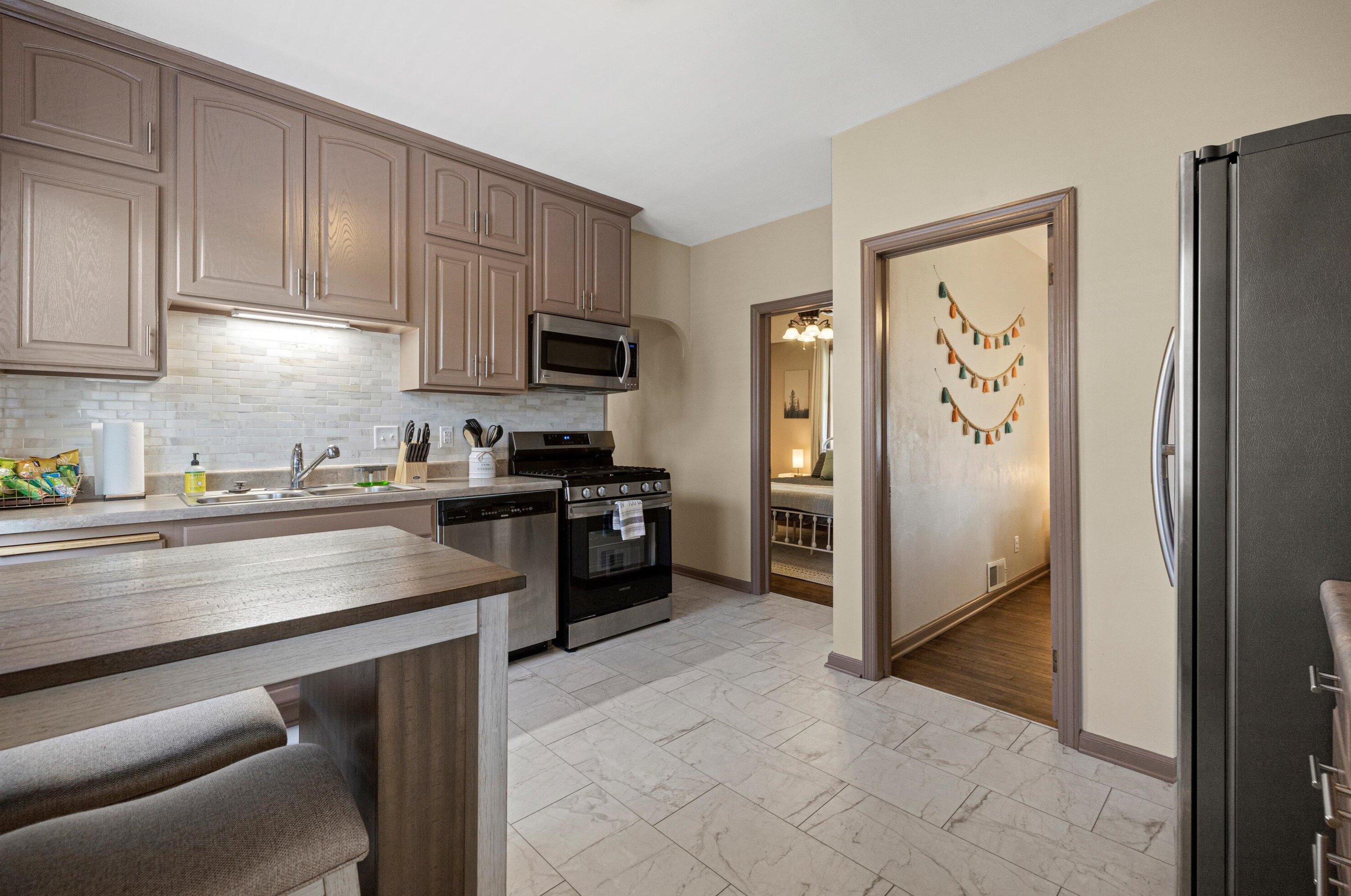 2501 31st St, Kenosha WI  53140-2176 exterior