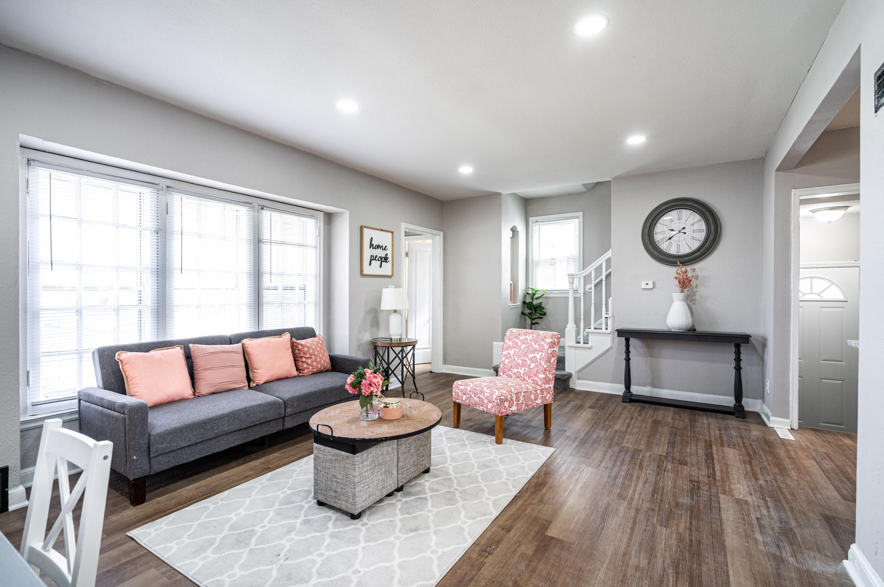 4335 48, Milwaukee WI 53220-1512 exterior