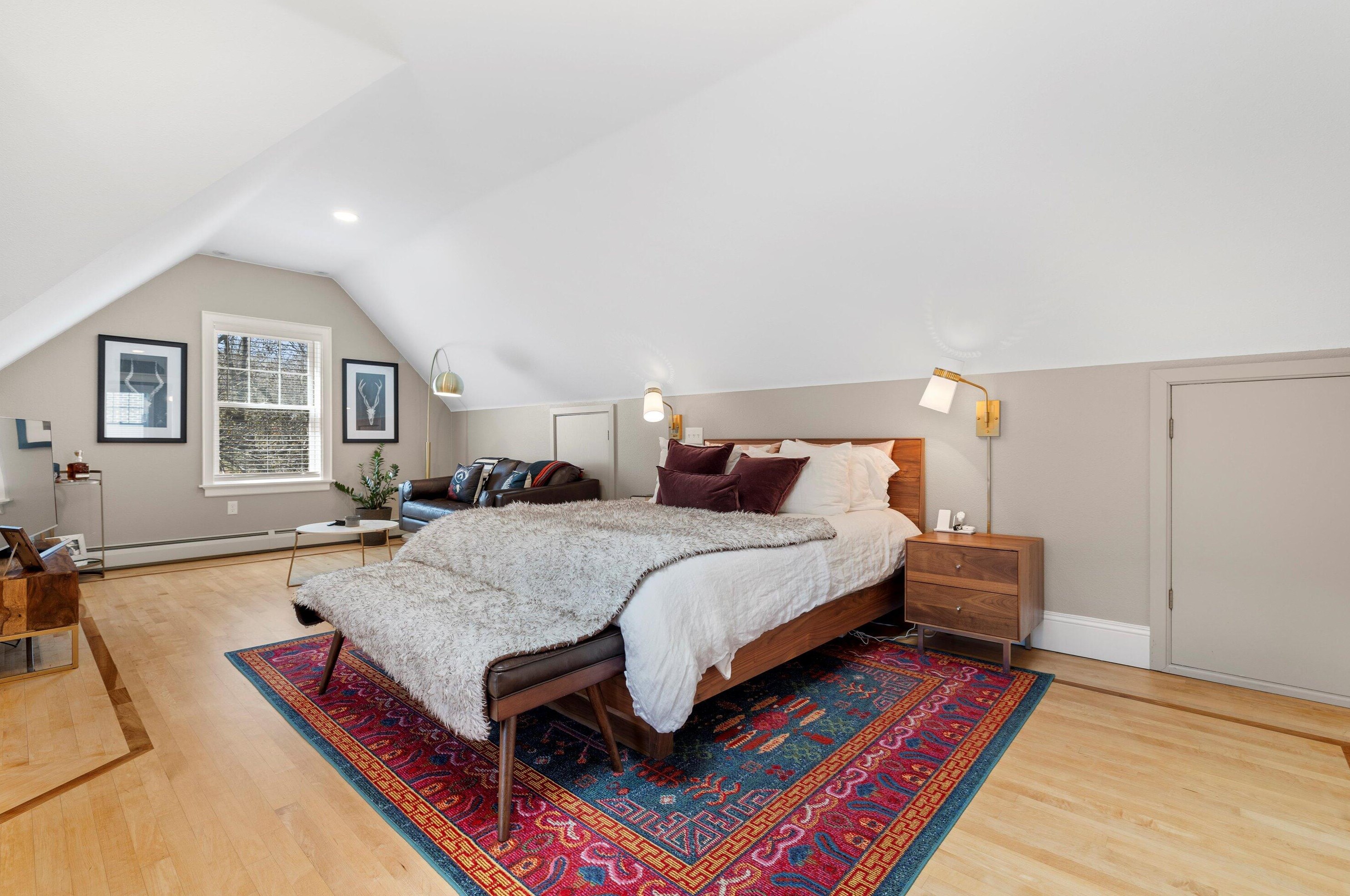 3004 Hackett Ave, Milwaukee WI 53211-3444 exterior