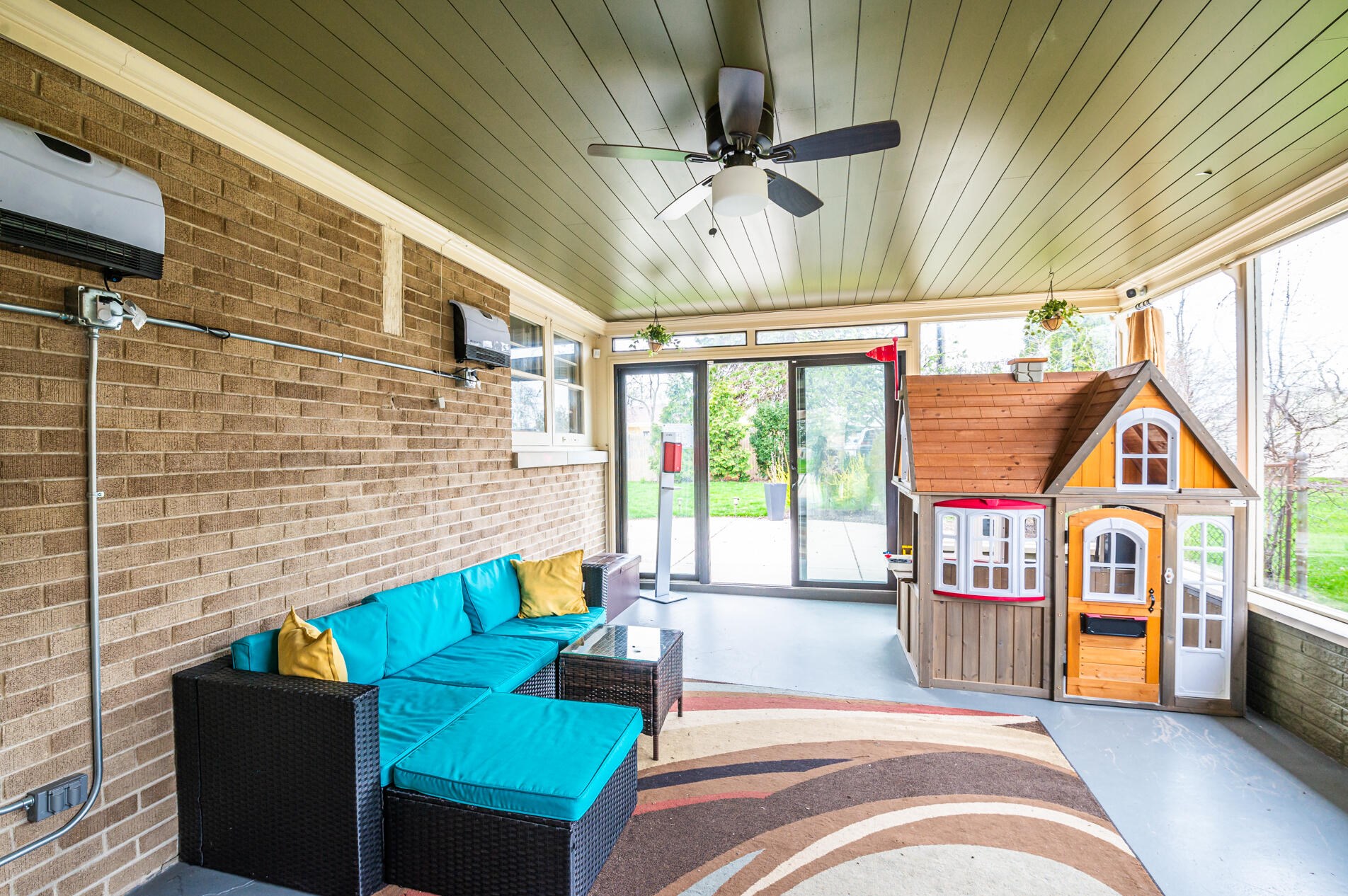 920 Illinois St, Racine WI 53405-2223 exterior